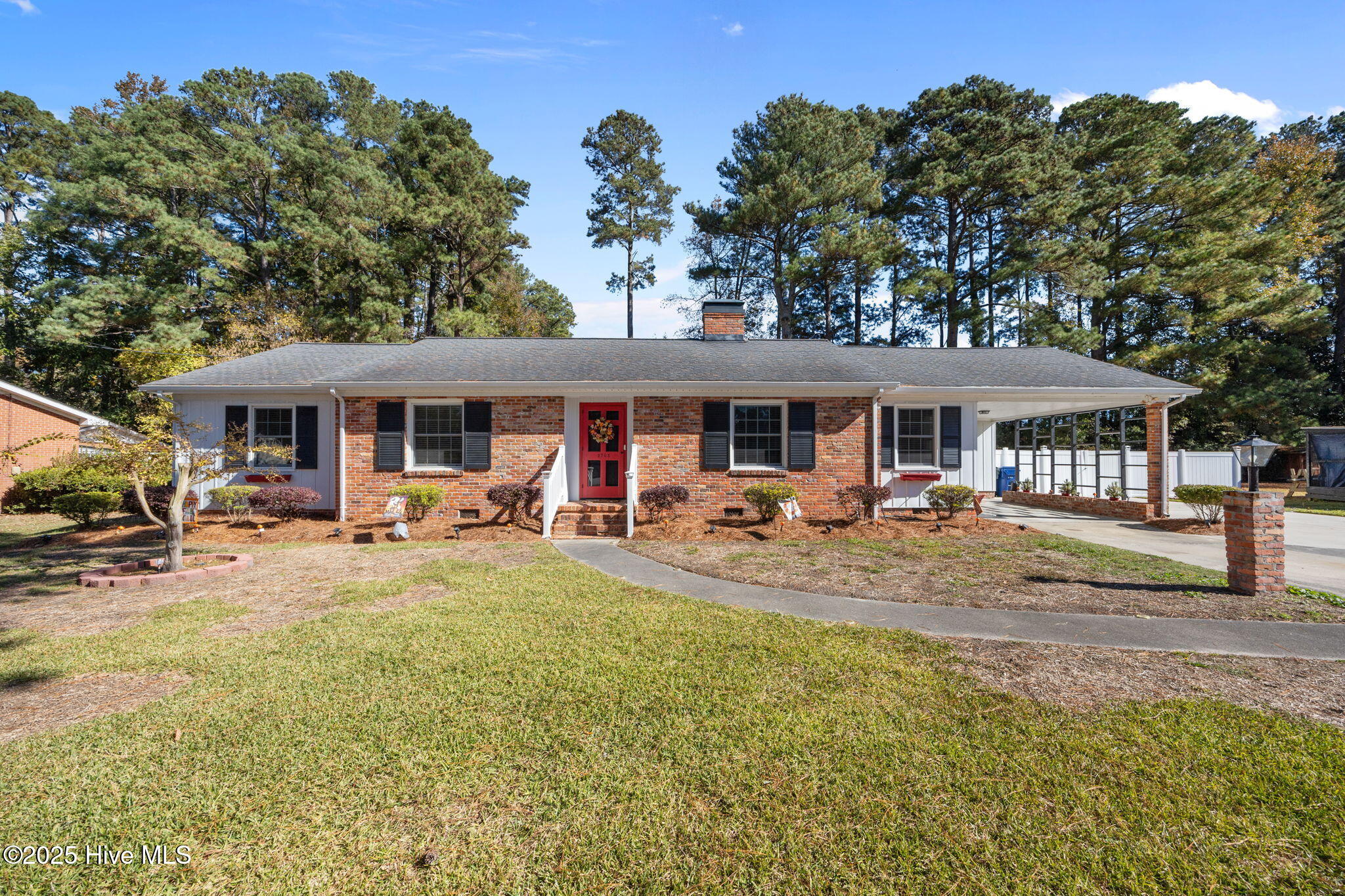 2705 Carey Road Property Photo 1
