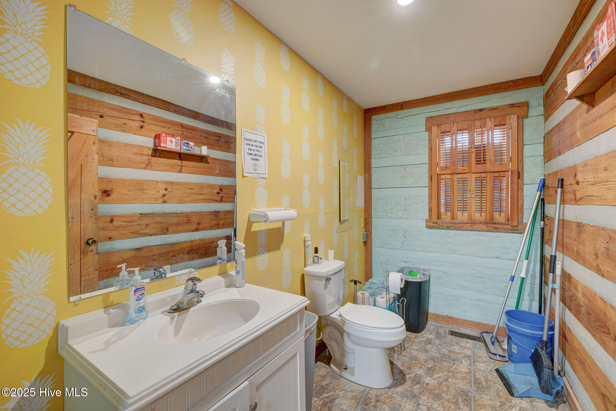 7890 Market Street Property Photo 32