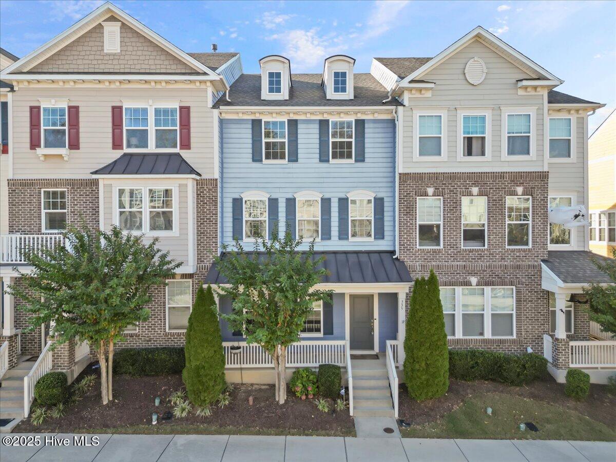 535 Grand Central Station Property Photo 1