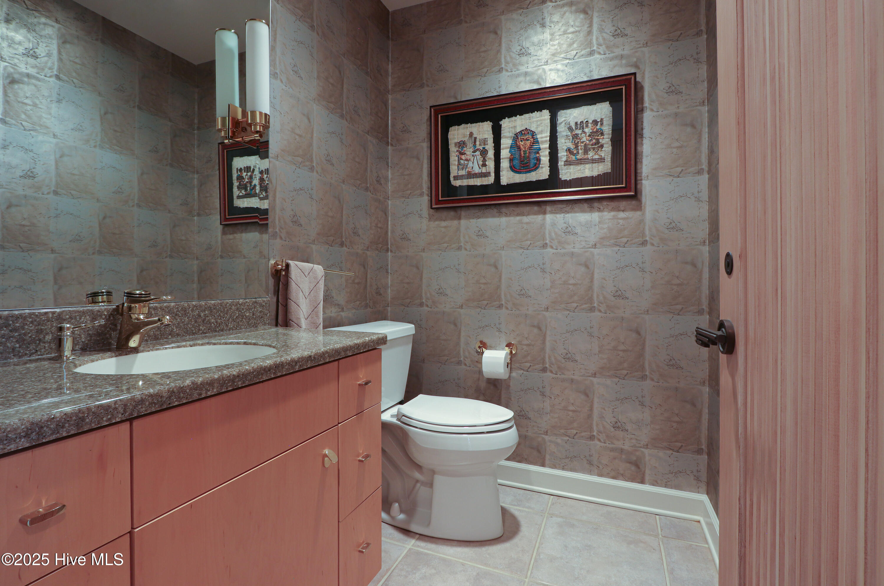 310 Inverrary Road Property Photo 38