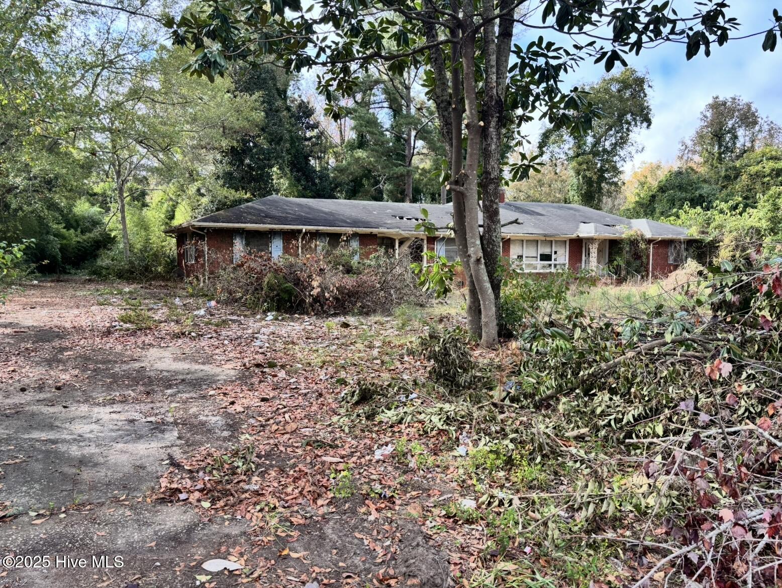 707 Aberdeen Road Property Photo 1