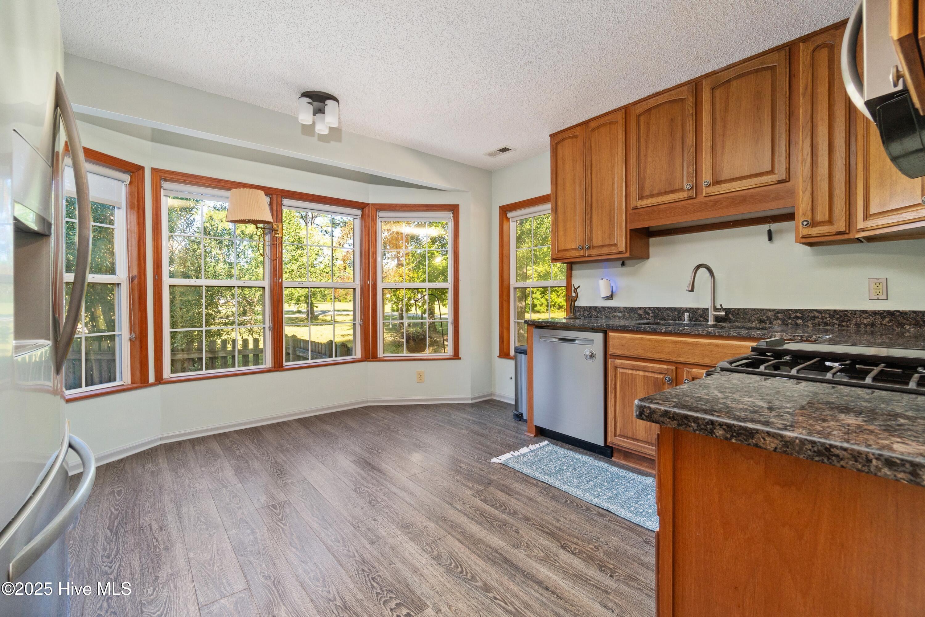349 Creek Place Road Property Photo 4