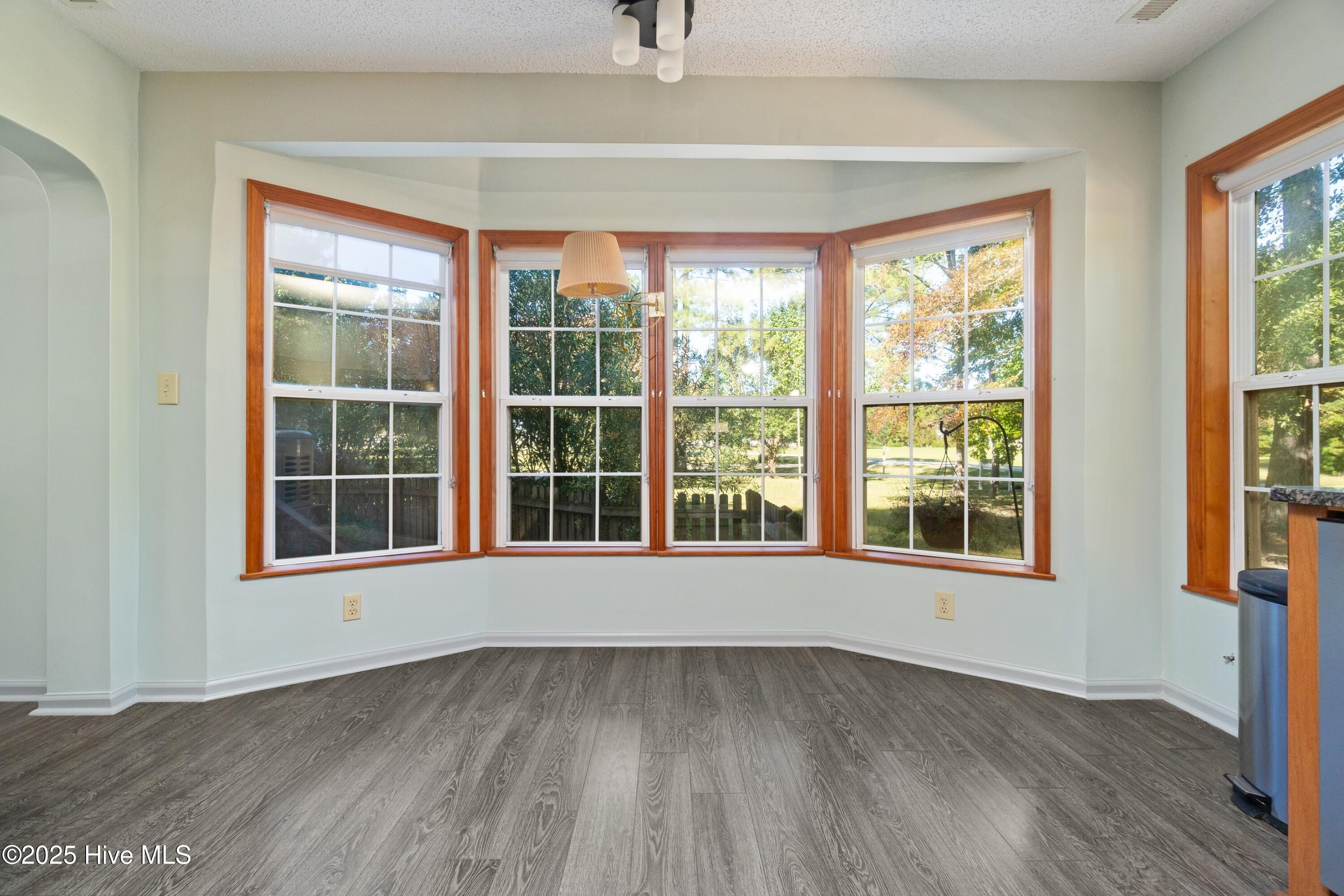 349 Creek Place Road Property Photo 6