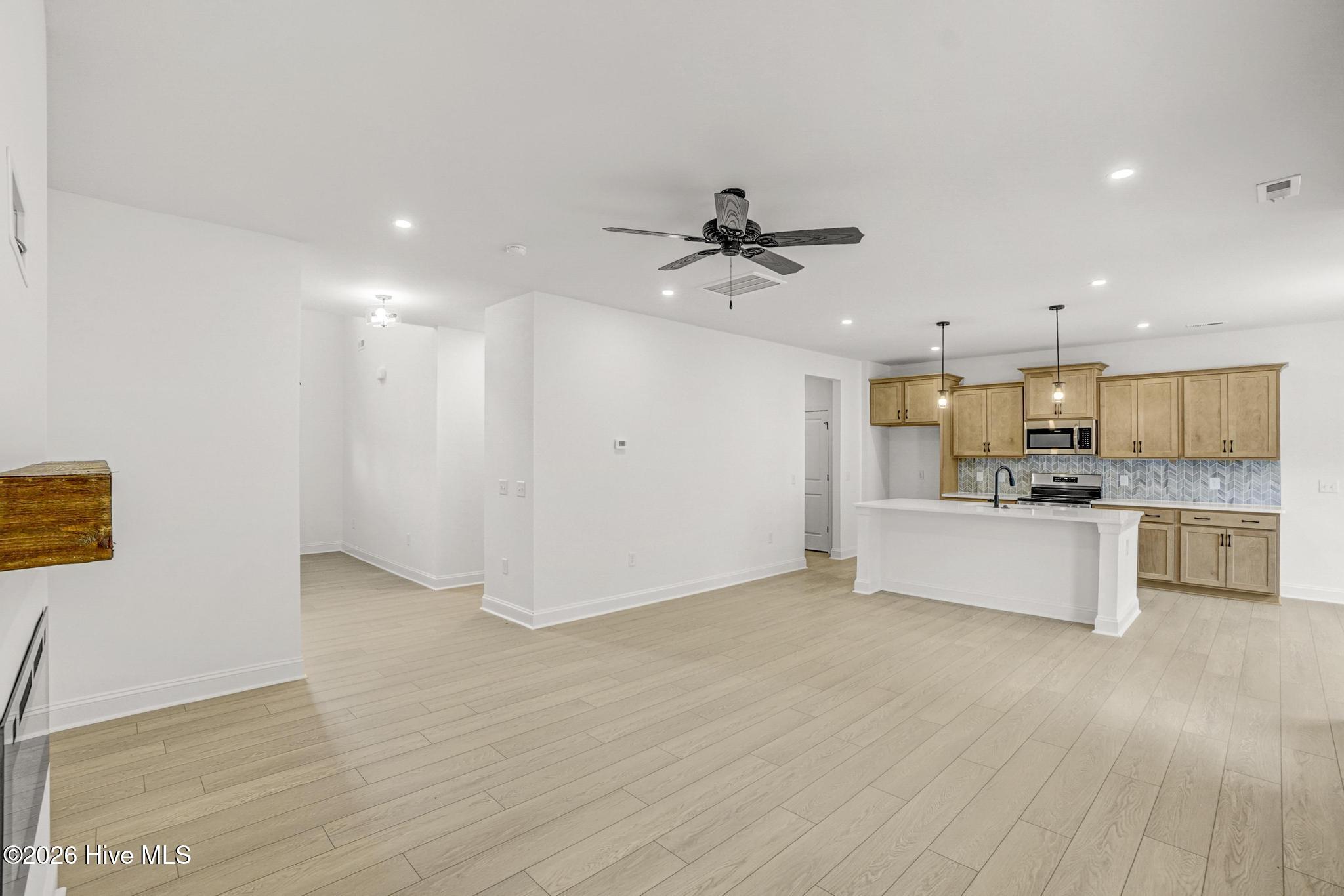 136 Carver Street Property Photo 10