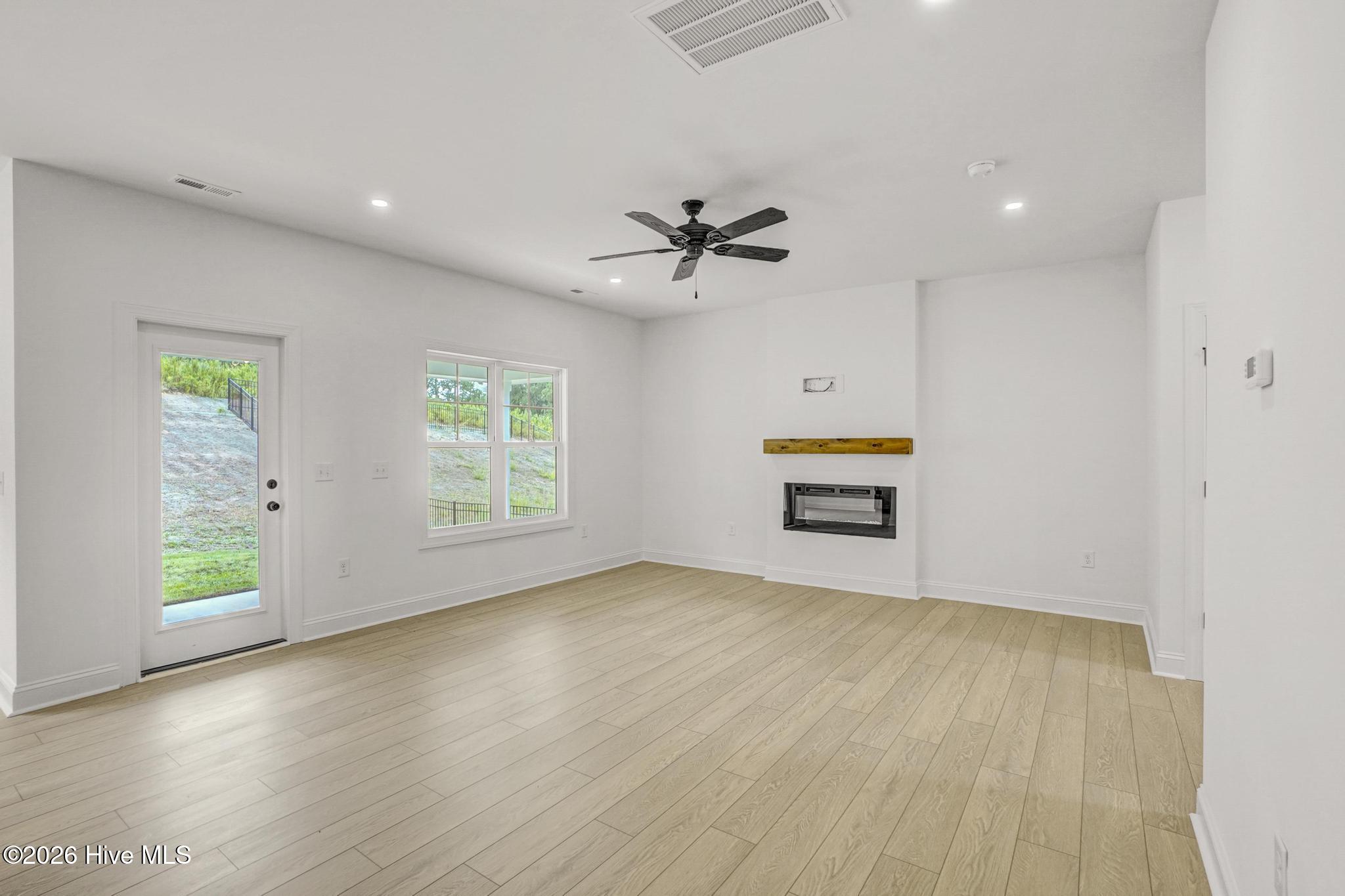 136 Carver Street Property Photo 12