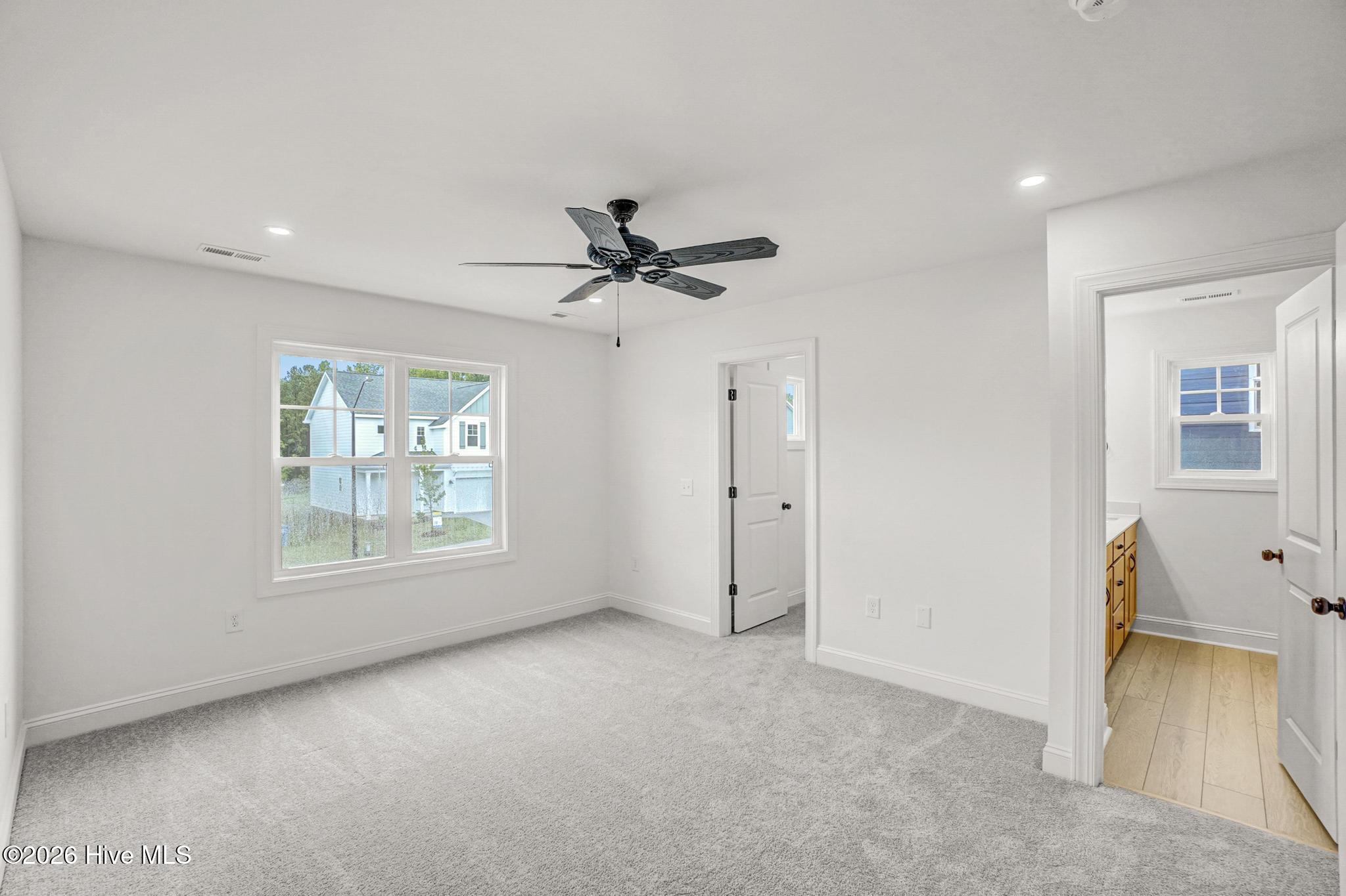 136 Carver Street Property Photo 23