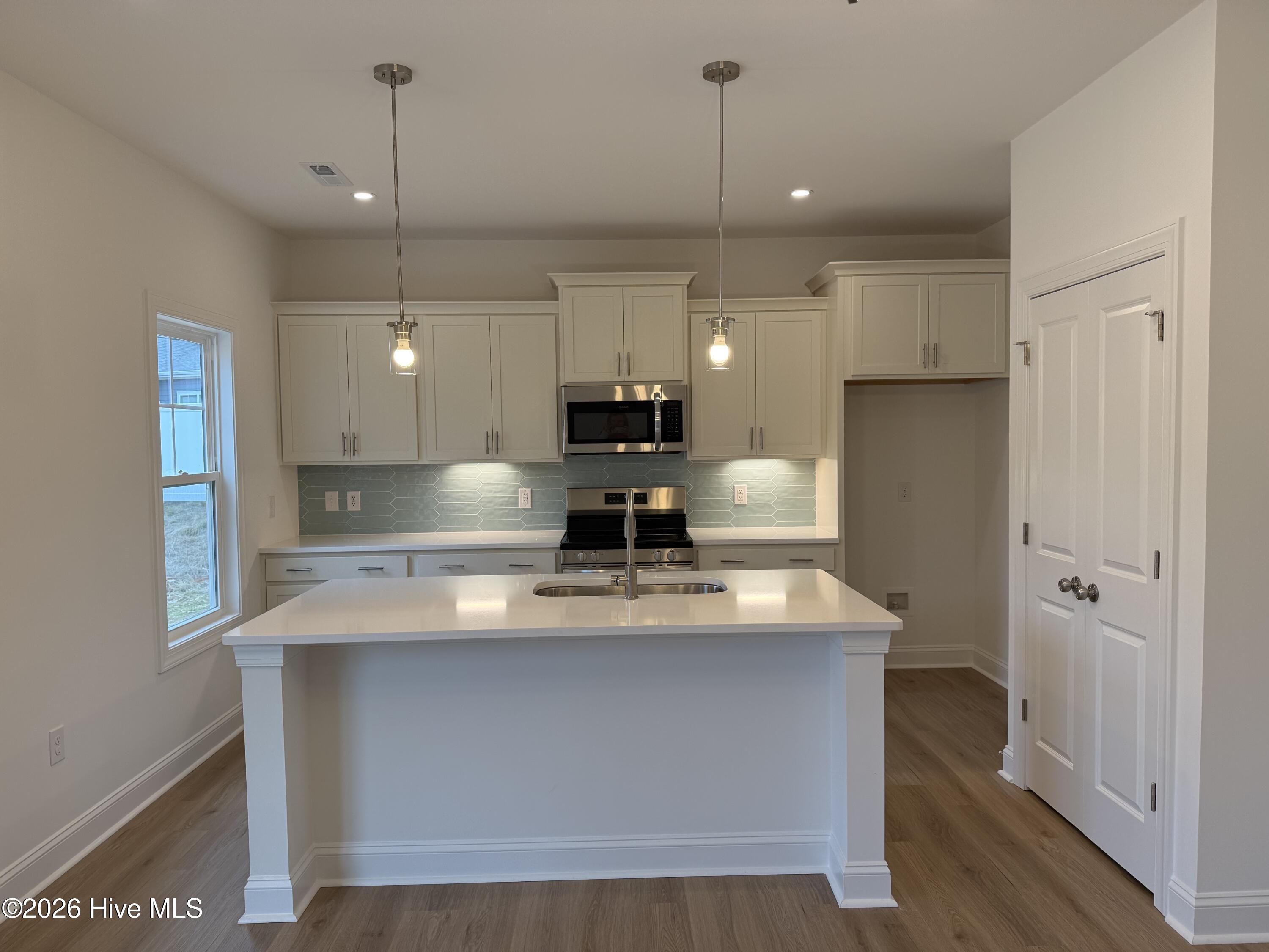 143 Carver Street Property Photo 5