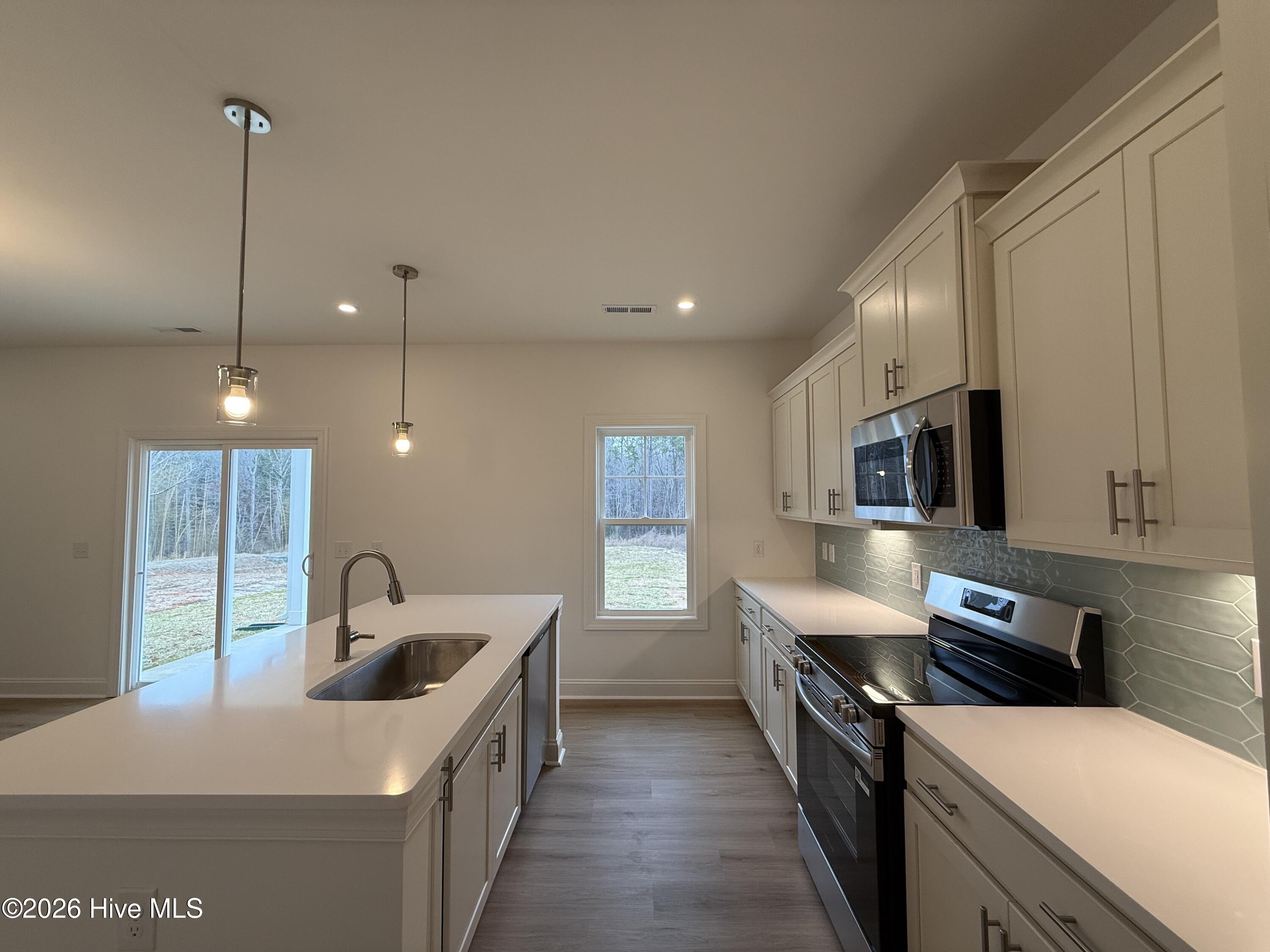 143 Carver Street Property Photo 7