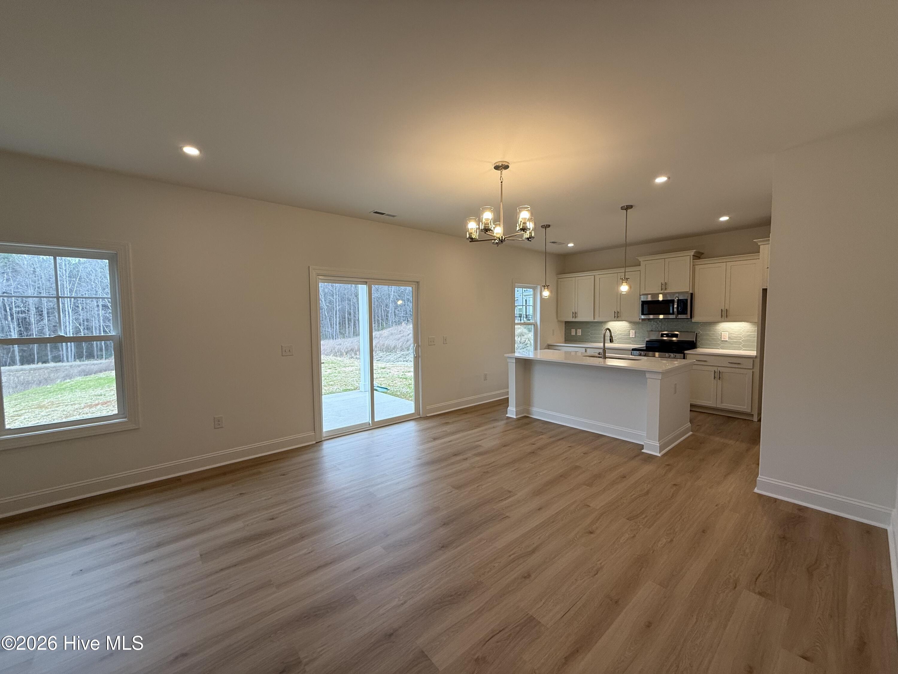 143 Carver Street Property Photo 9