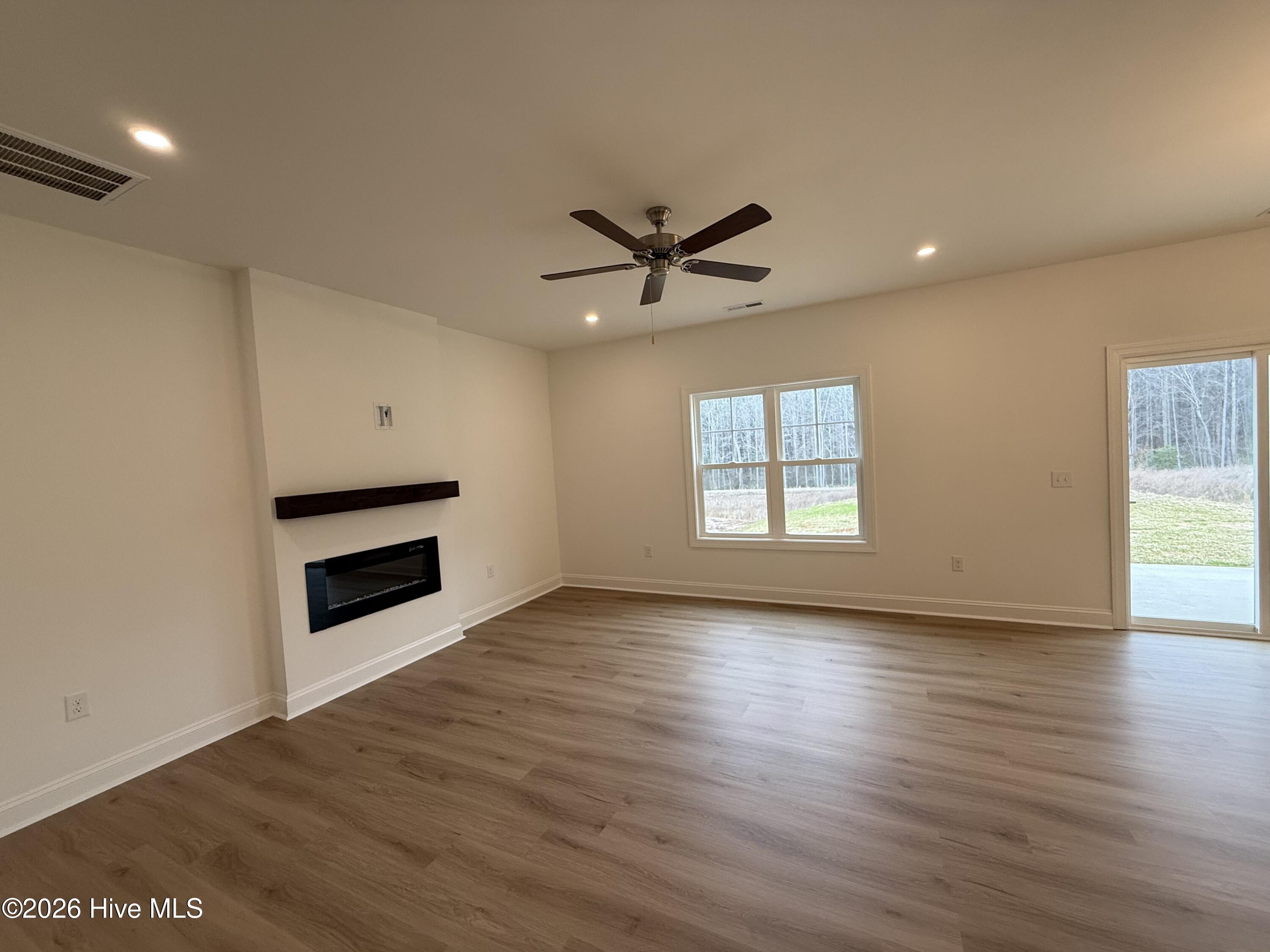 143 Carver Street Property Photo 10