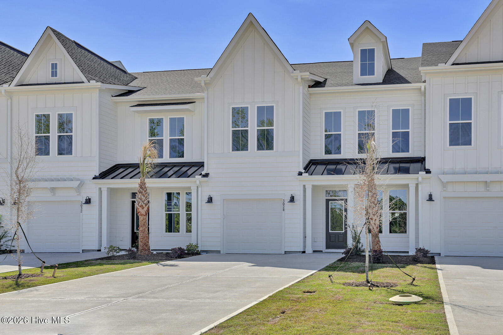 3028 Coastal Dream Way Property Photo 1