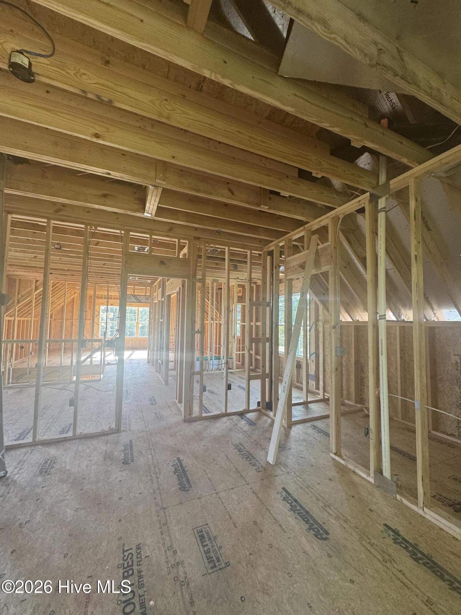 607 Burrington Avenue Property Photo 11