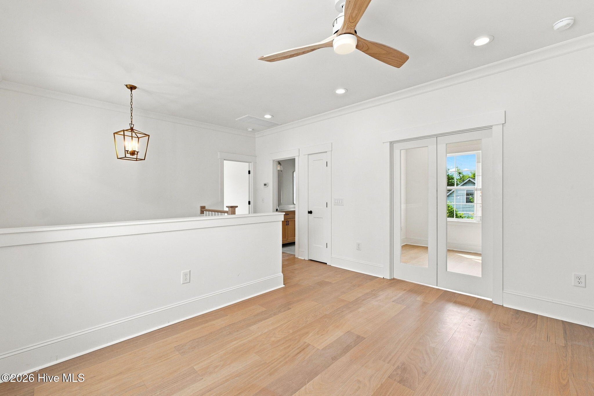 607 Burrington Avenue Property Photo 46