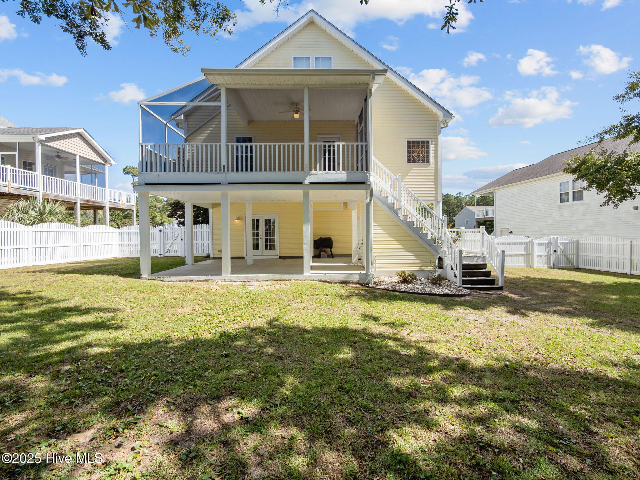 105 Everette Court Property Photo 14