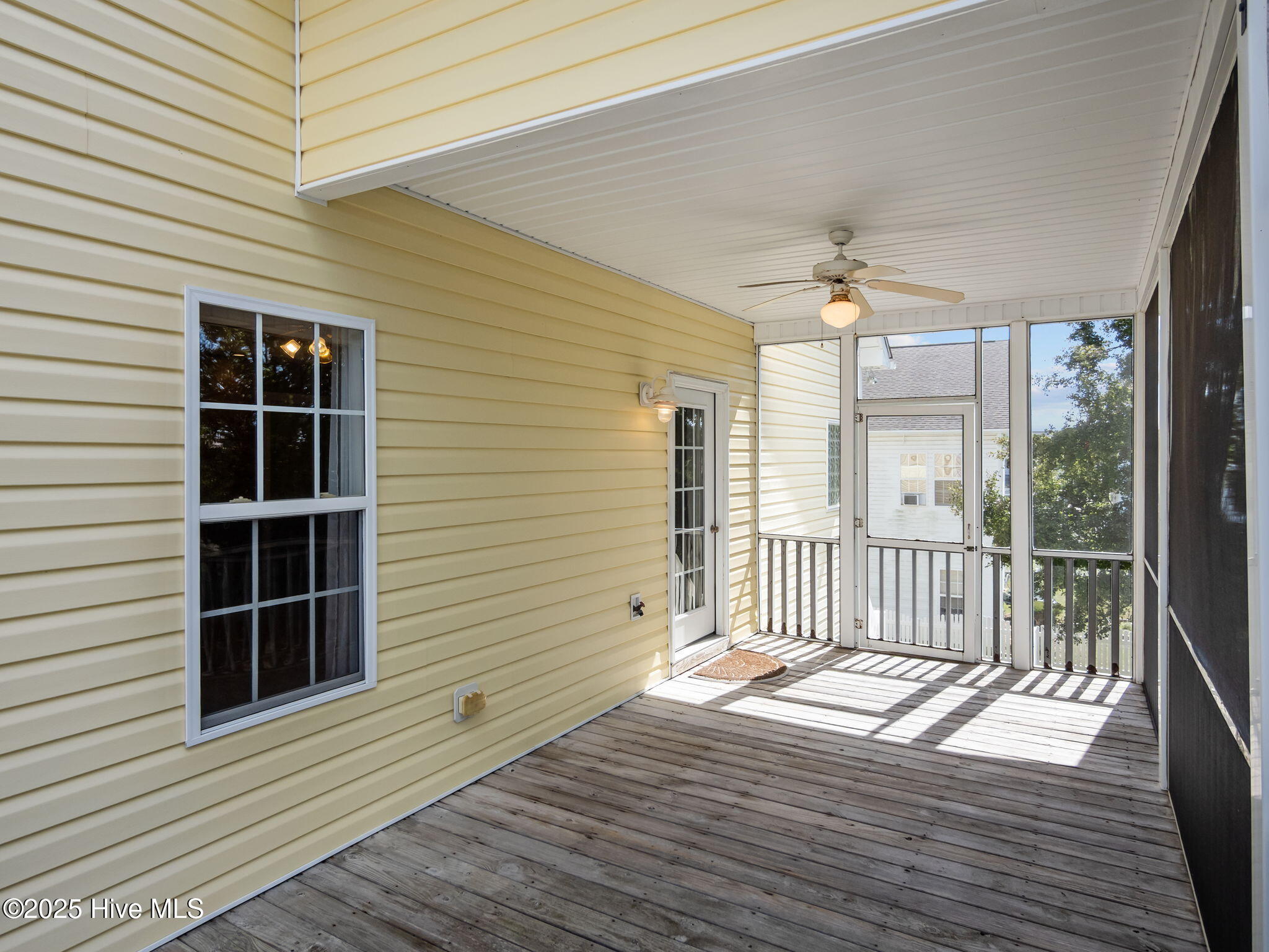 105 Everette Court Property Photo 17