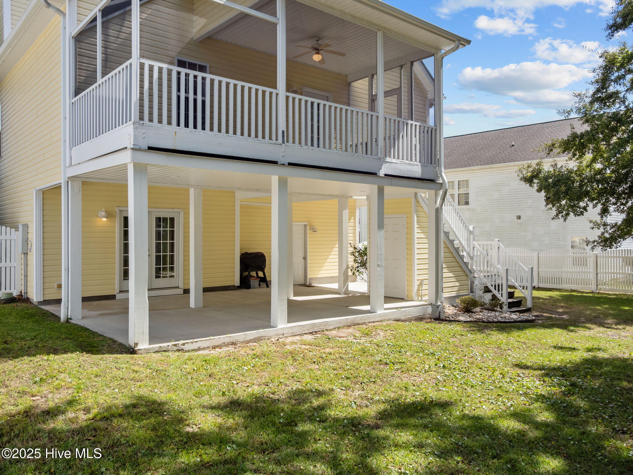 105 Everette Court Property Photo 18