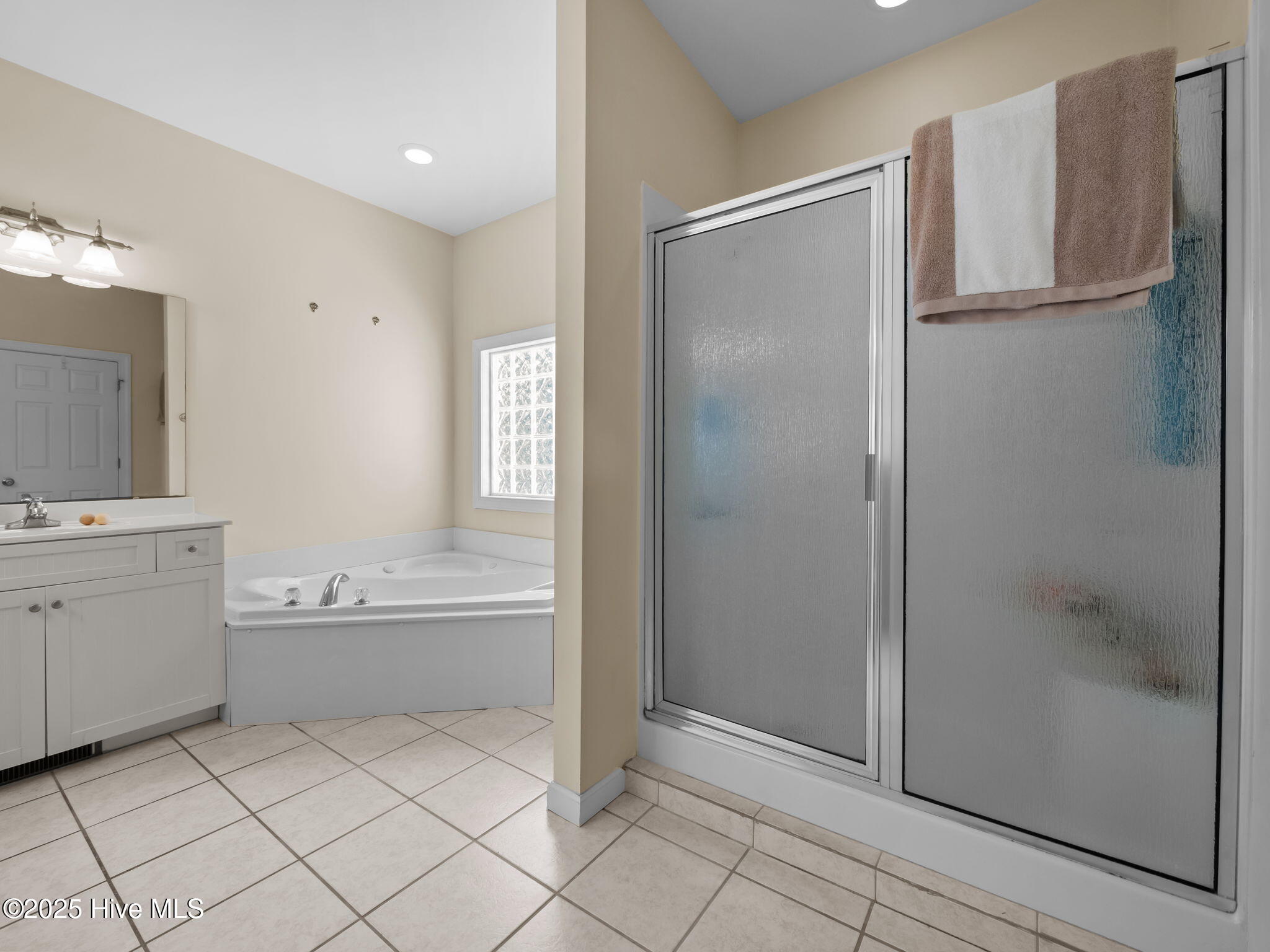 105 Everette Court Property Photo 47