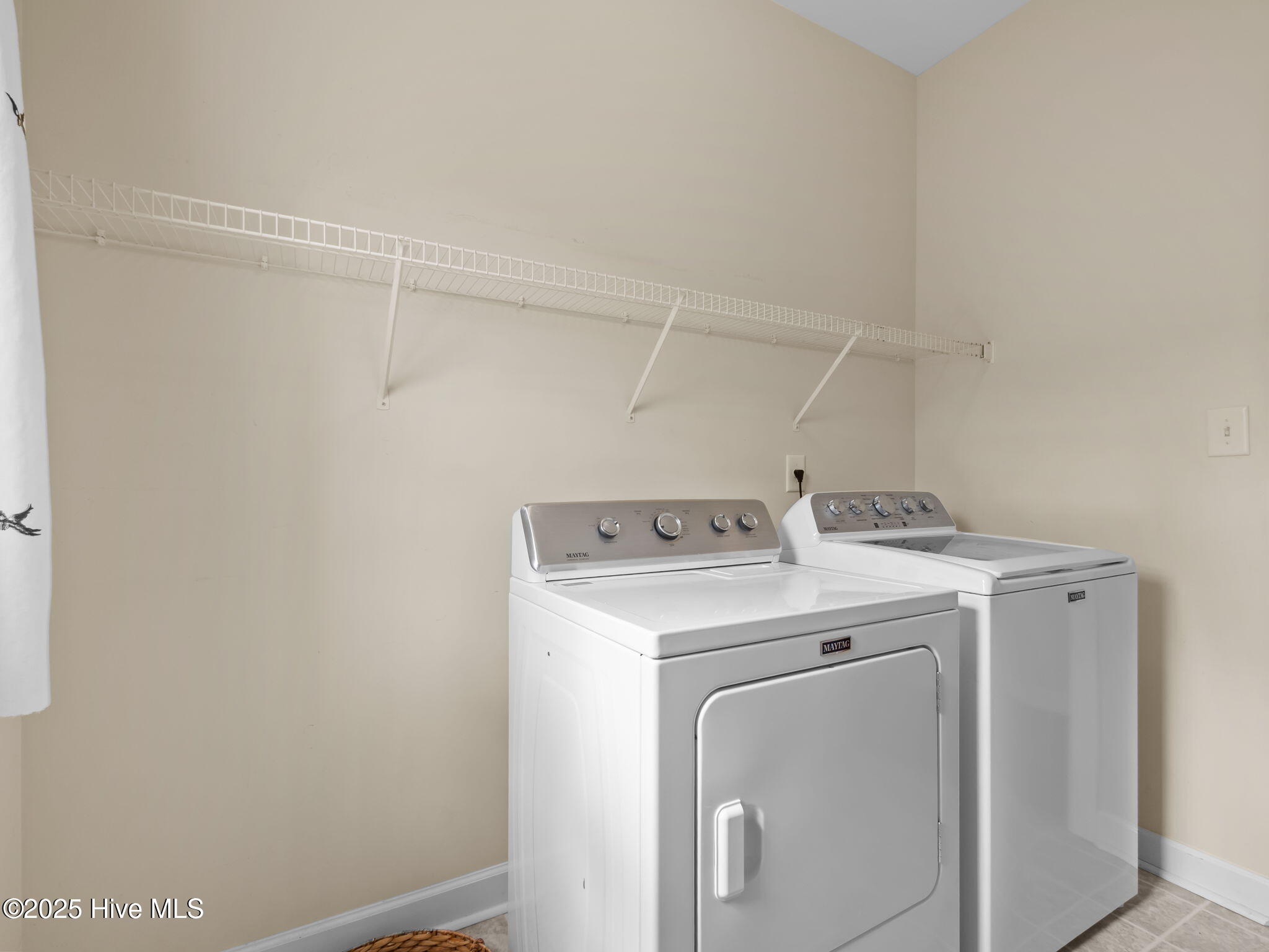 105 Everette Court Property Photo 48