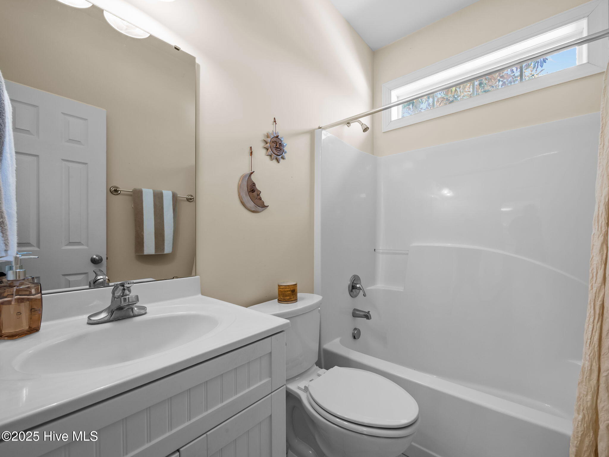 105 Everette Court Property Photo 49