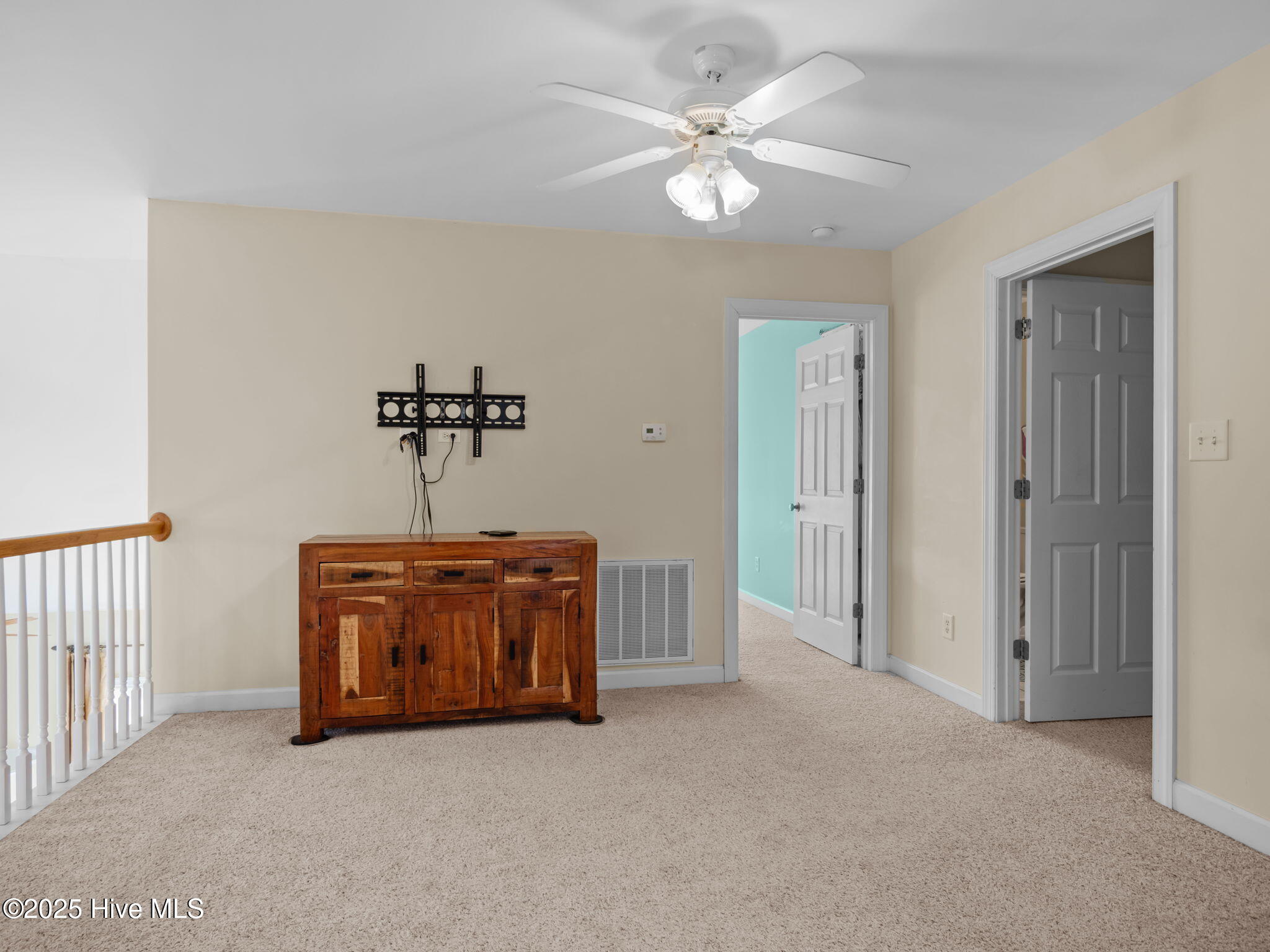105 Everette Court Property Photo 53