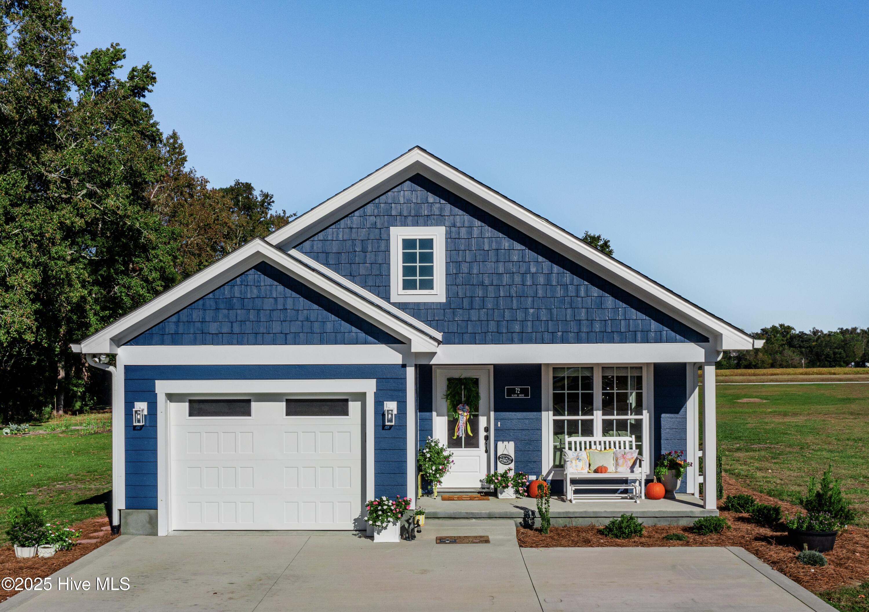 72 Slade Drive Property Photo 1