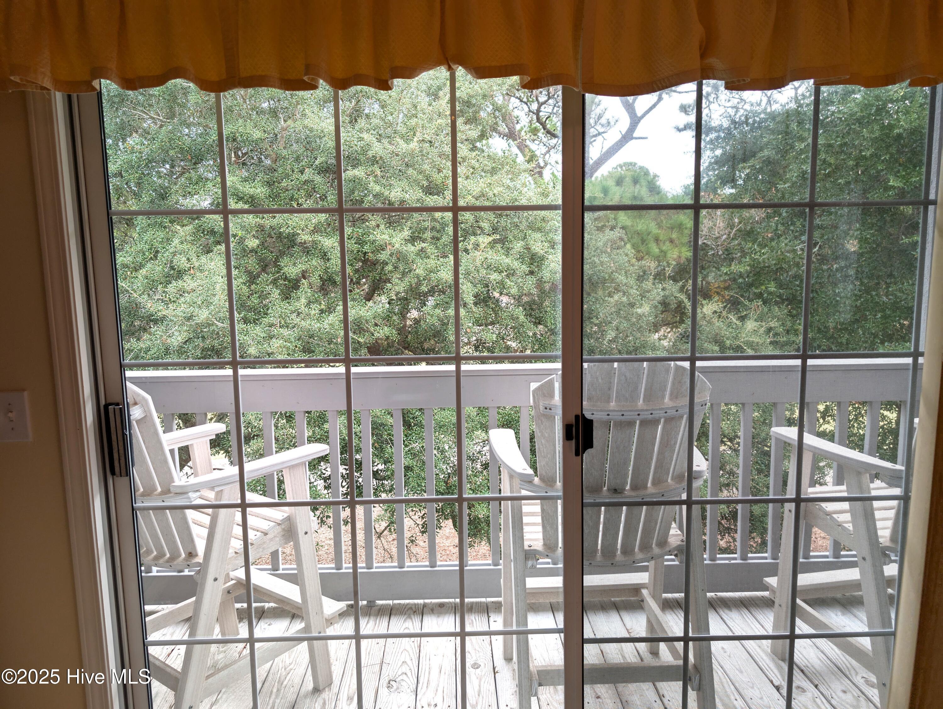 165 Royal Poste Road 2912 Property Photo 5