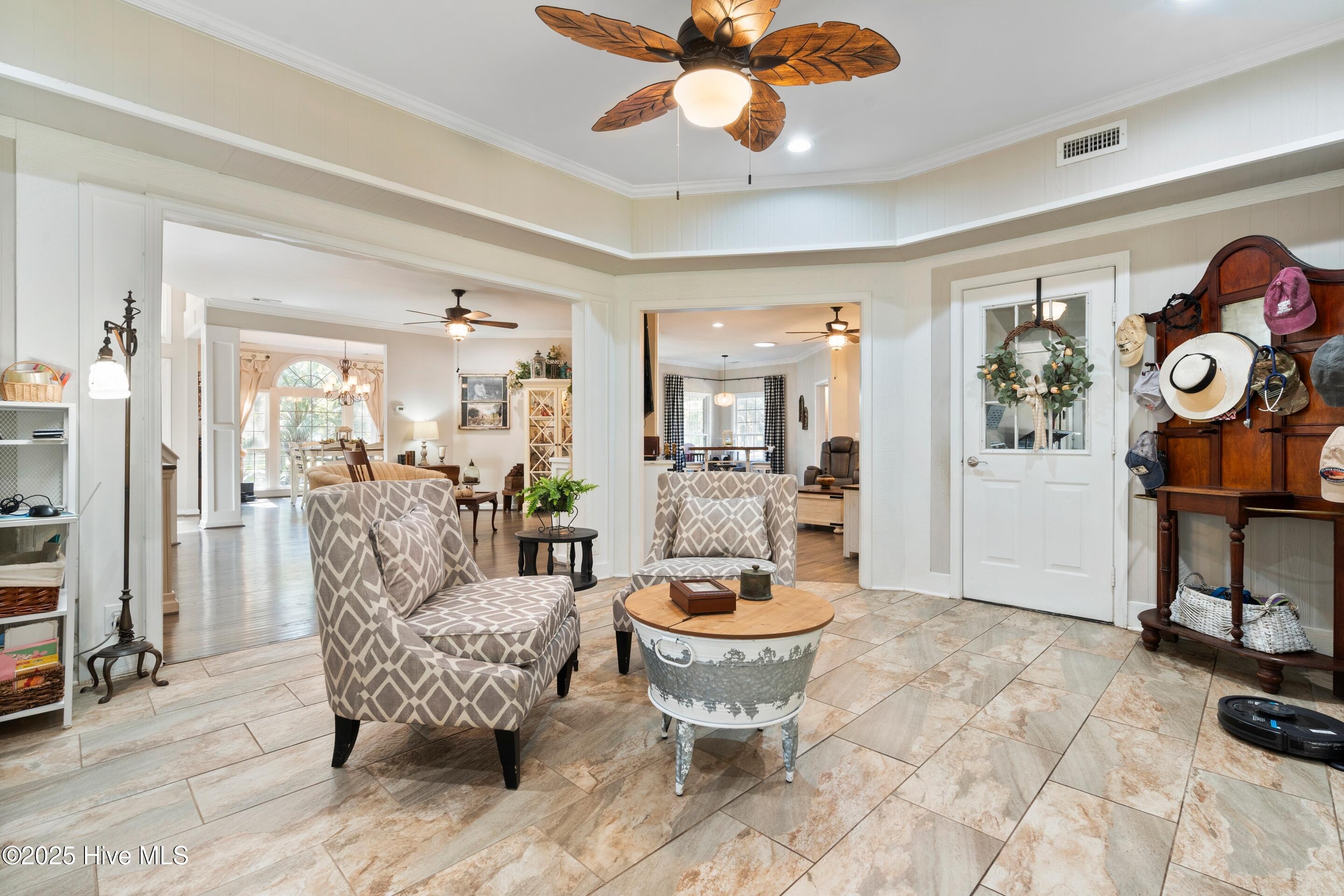 1304 Harbour Watch Property Photo 25