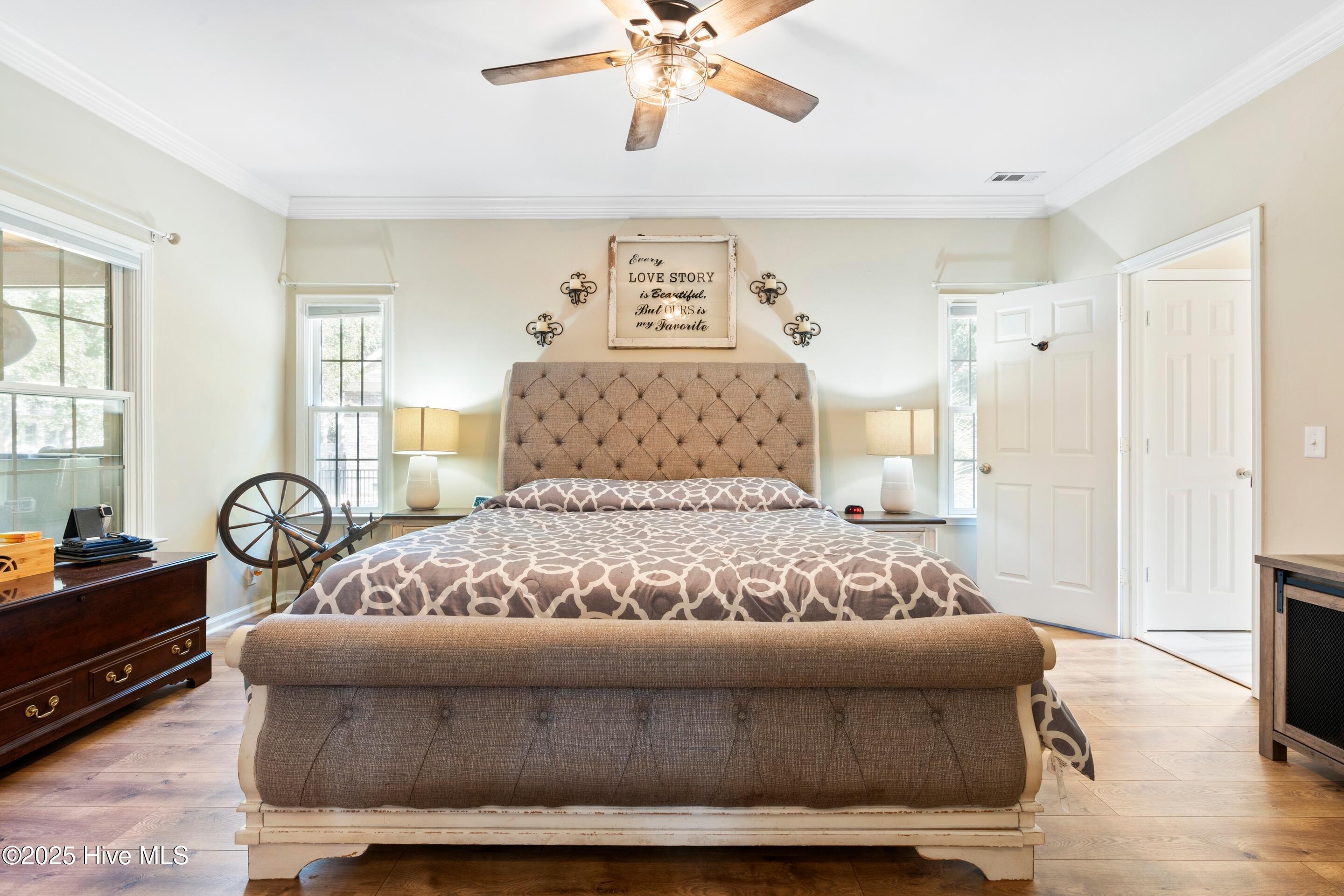 1304 Harbour Watch Property Photo 36