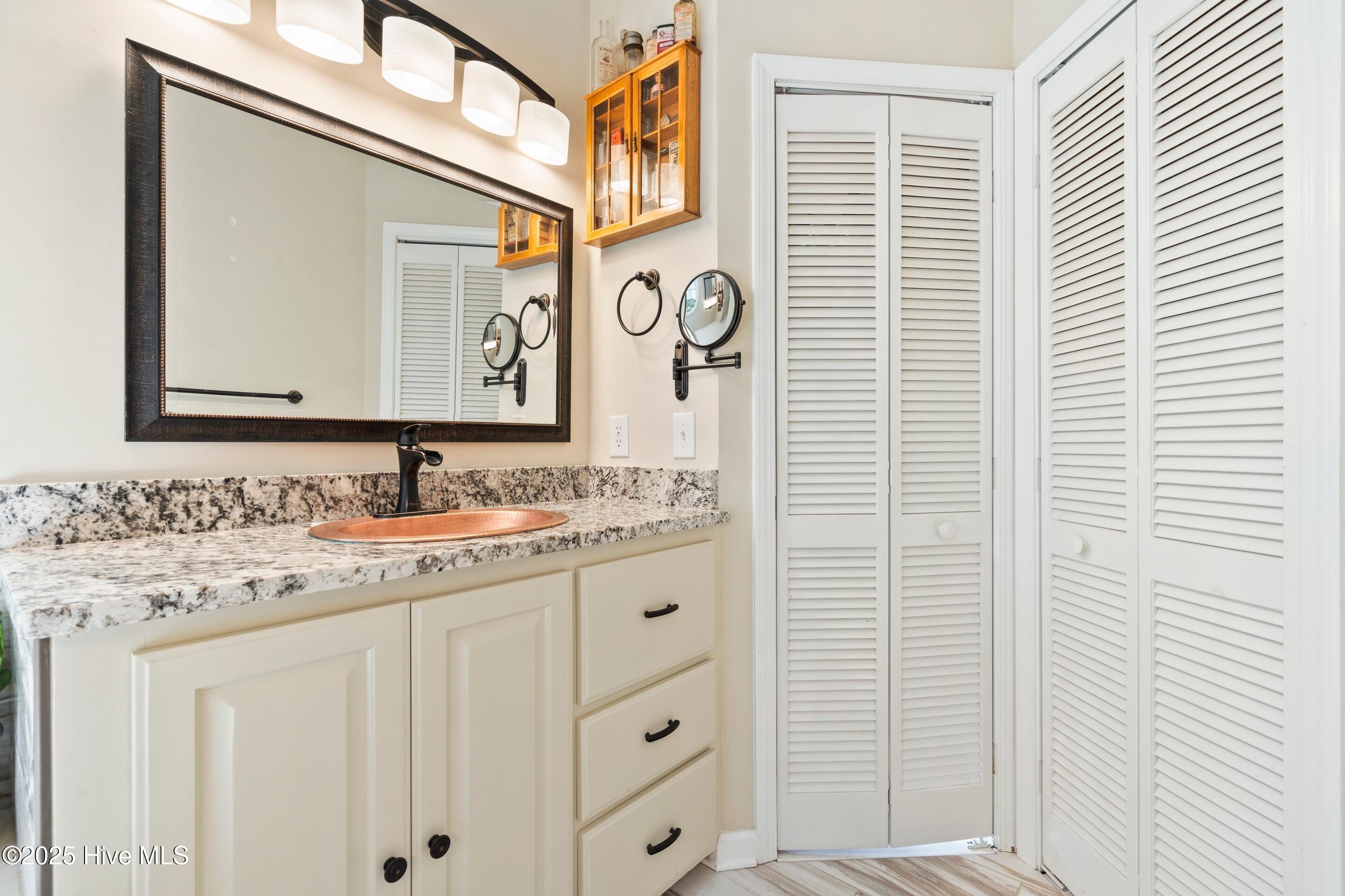 1304 Harbour Watch Property Photo 52