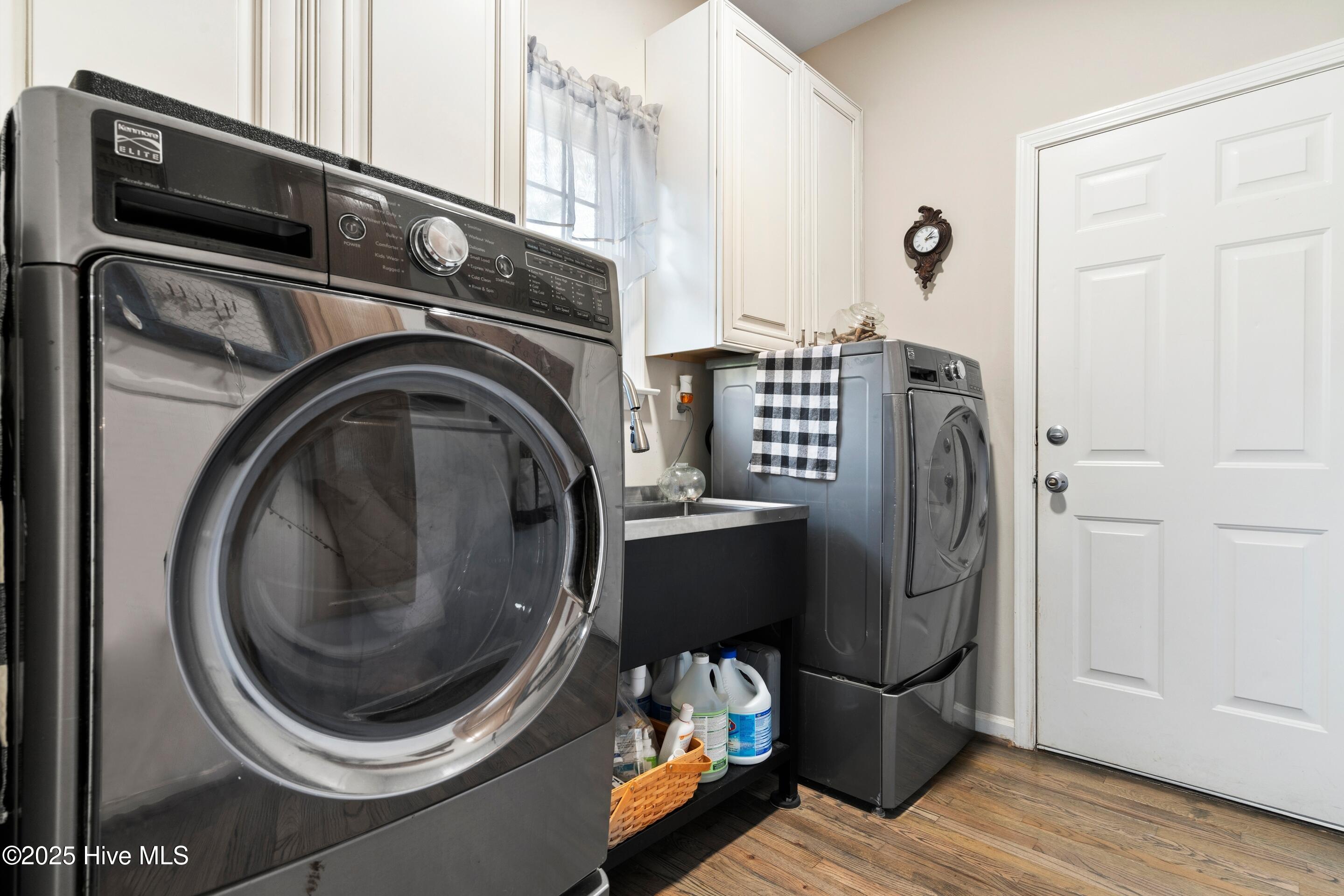 1304 Harbour Watch Property Photo 69