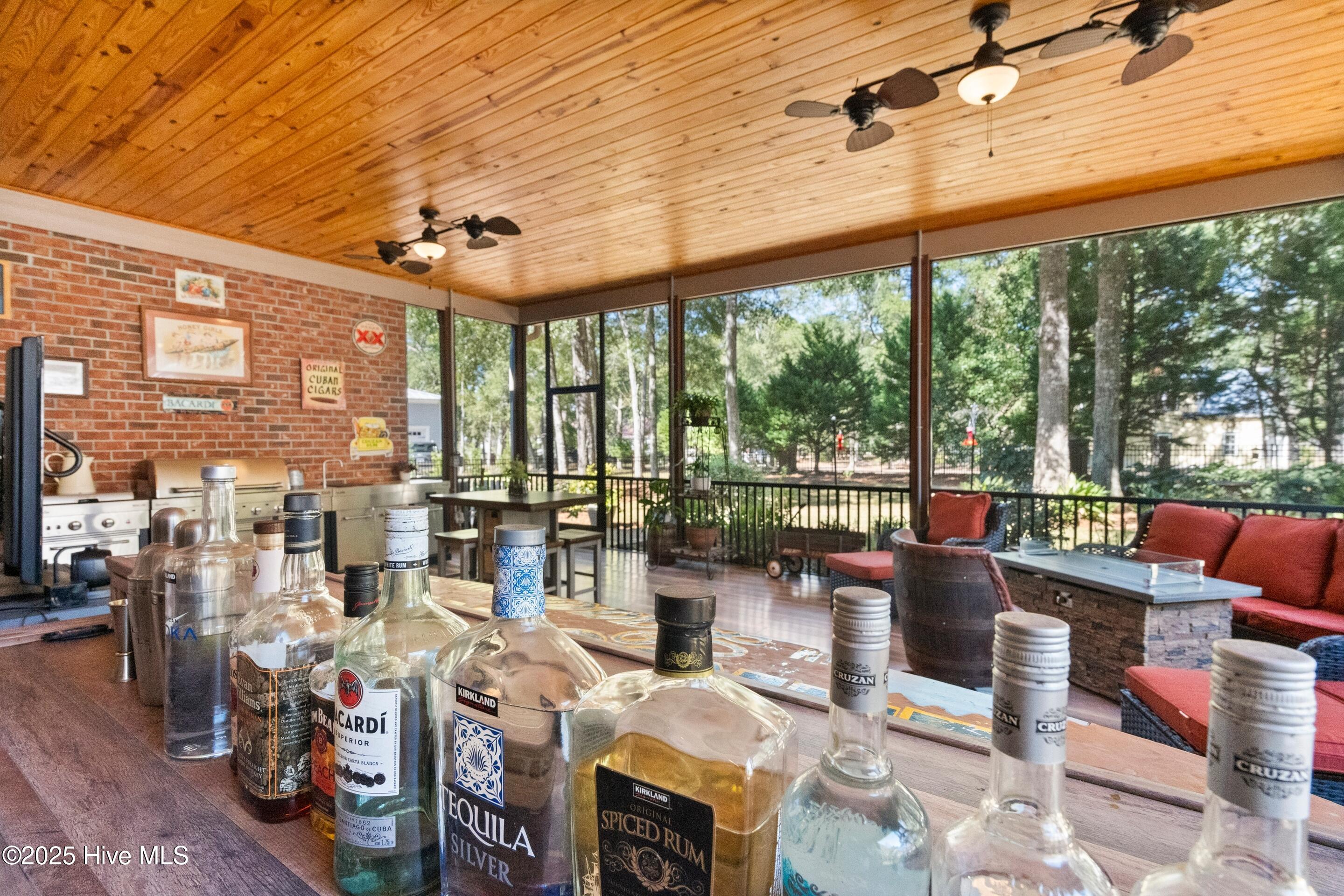 1304 Harbour Watch Property Photo 80