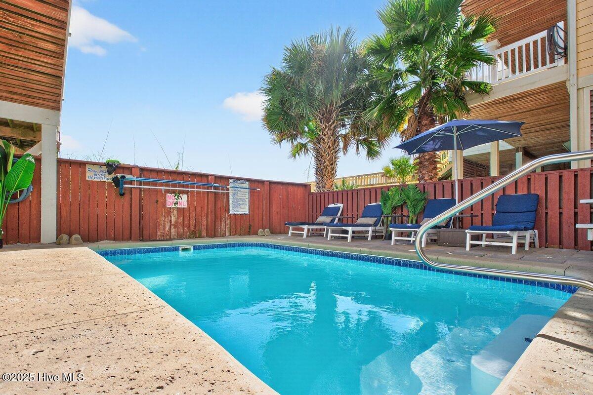 7 Coggeshall Drive W Property Photo 12
