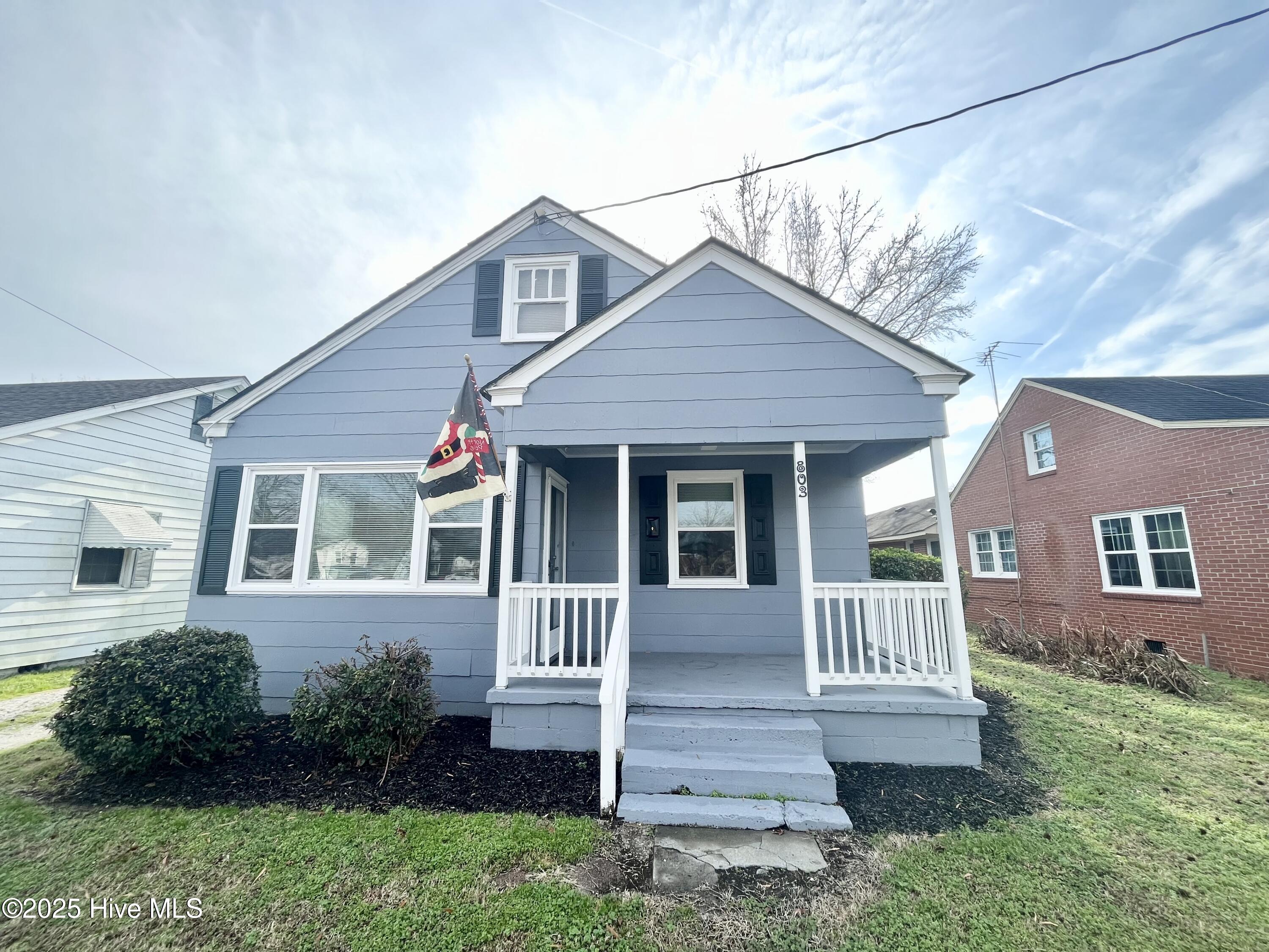 803 W Elizabeth Street Property Photo 1