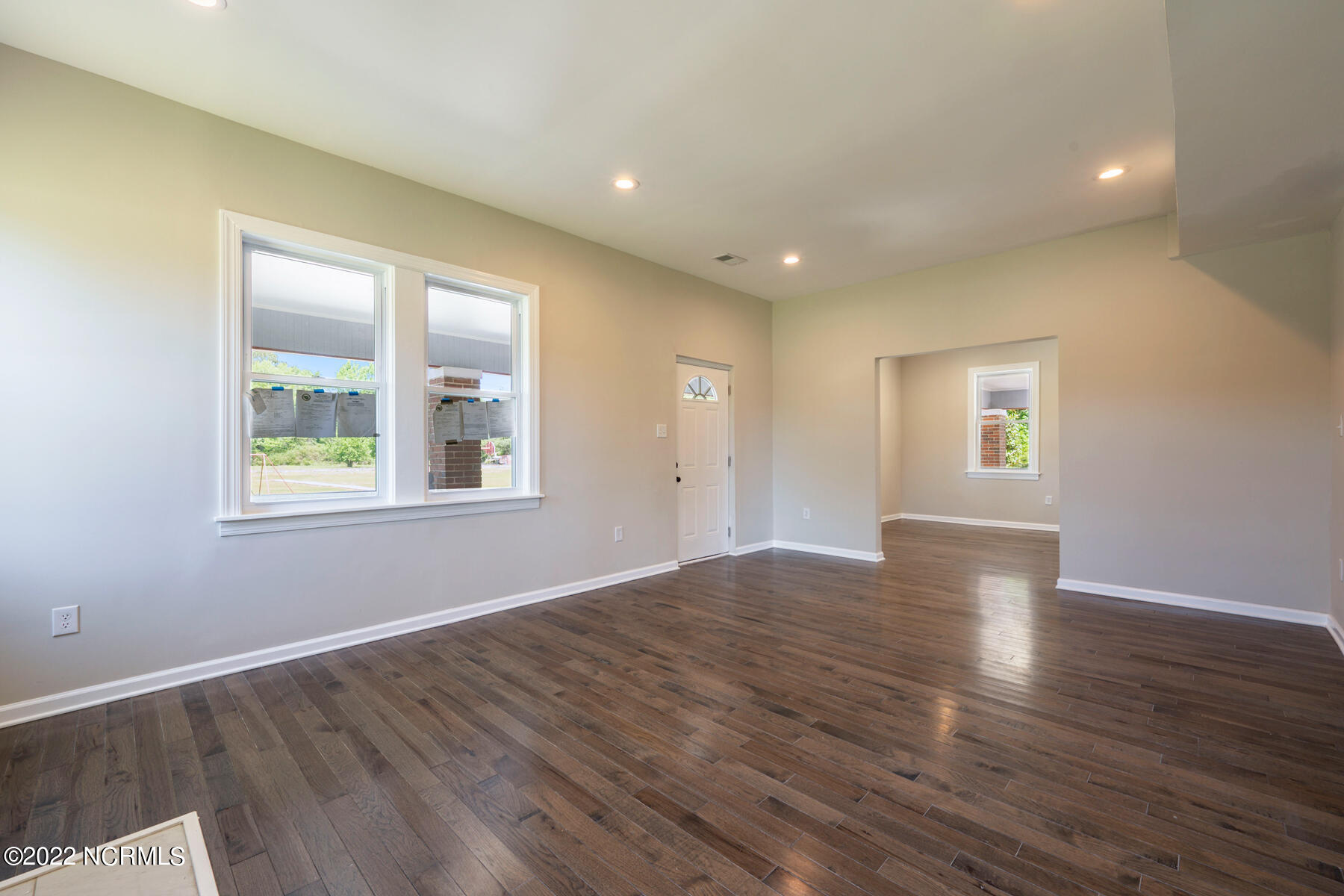 104 Front Street Property Photo 14