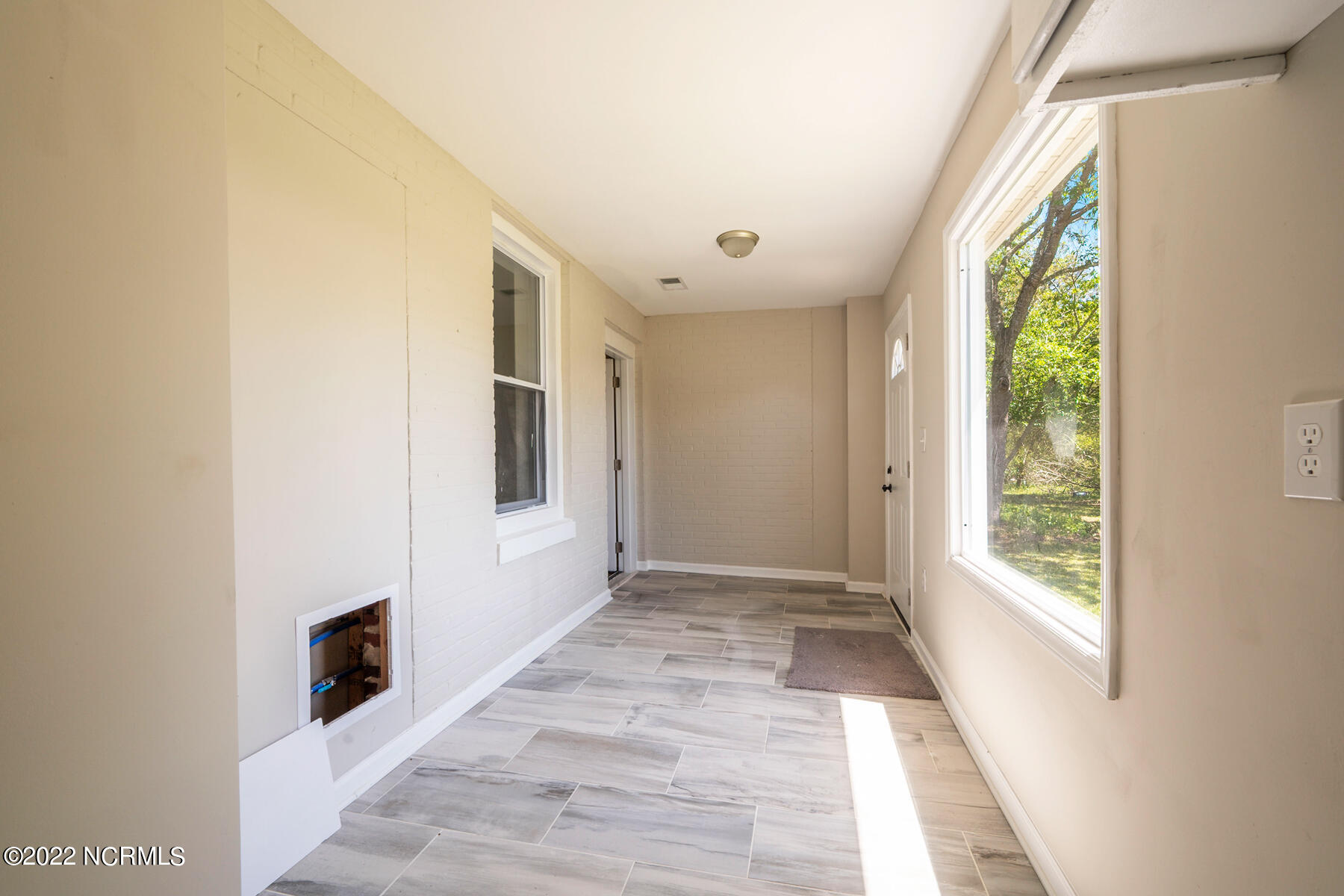 104 Front Street Property Photo 25