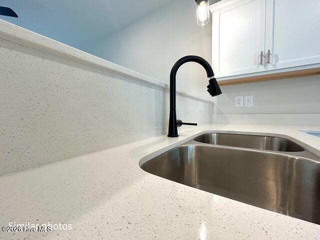 733 Cross Bridge Way Property Photo 16