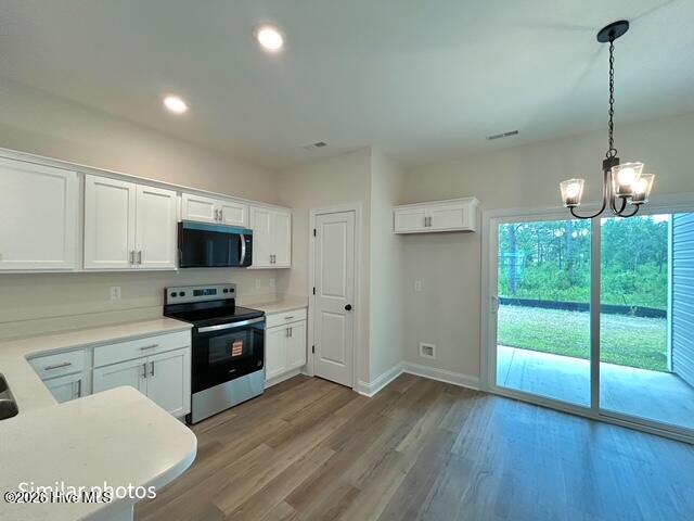 727 Cross Bridge Way Property Photo 10