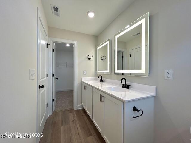 727 Cross Bridge Way Property Photo 28