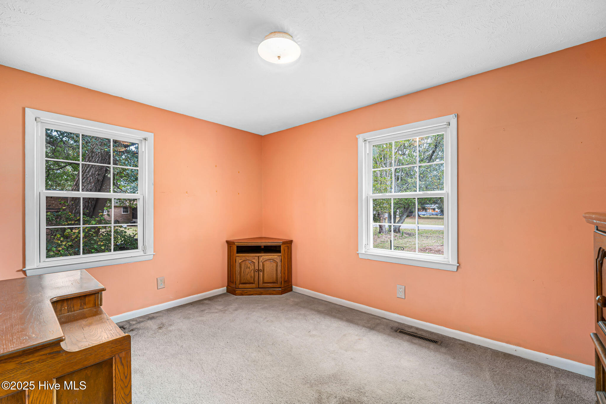 214 Elm Street Property Photo 17