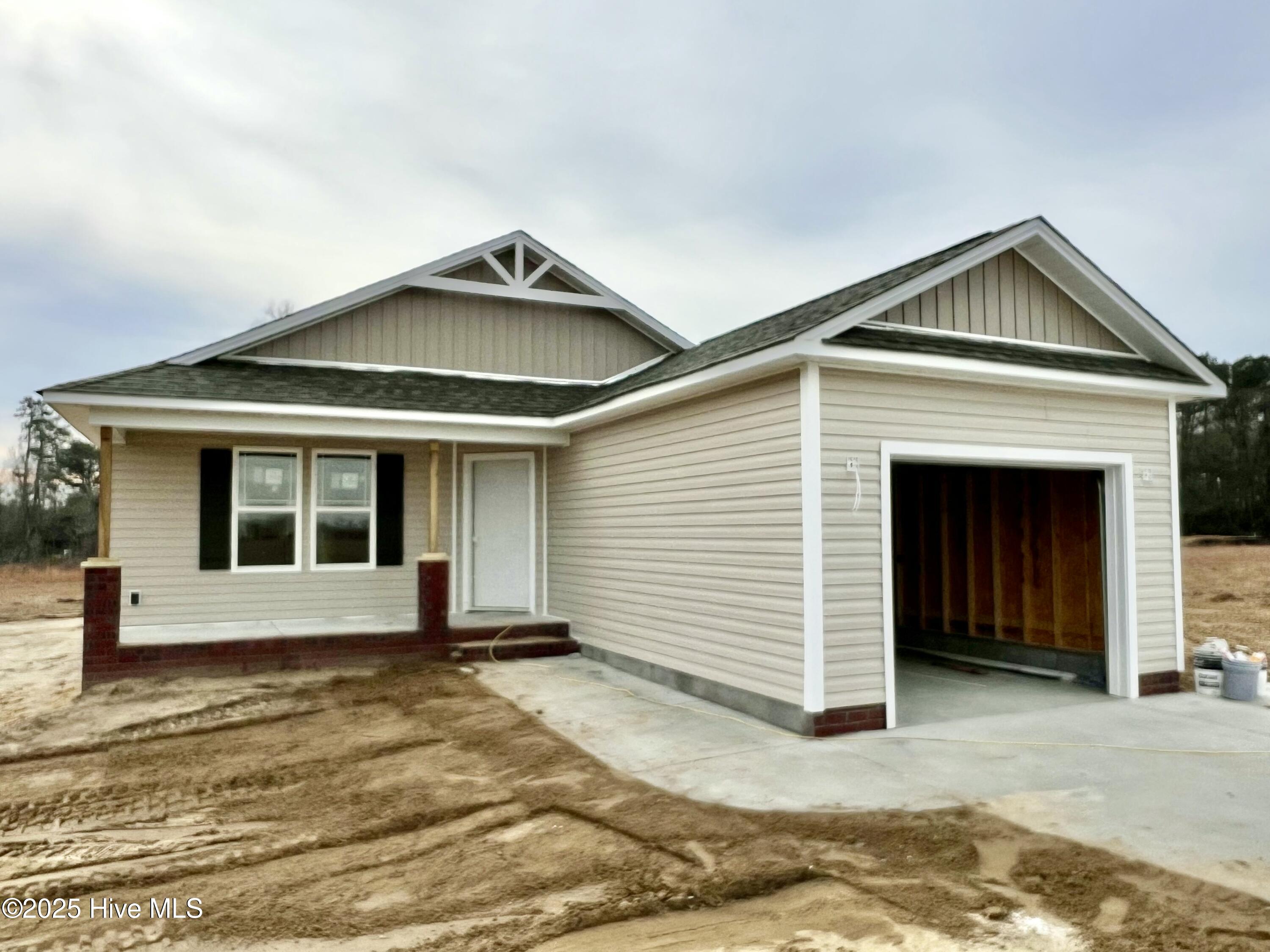 52 Grace Pond Avenue