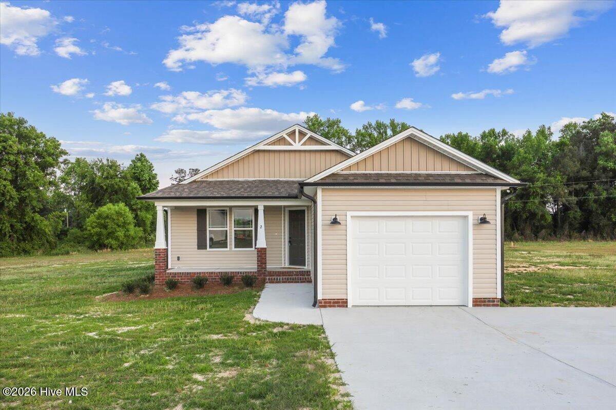 52 Grace Pond Avenue Property Photo 3