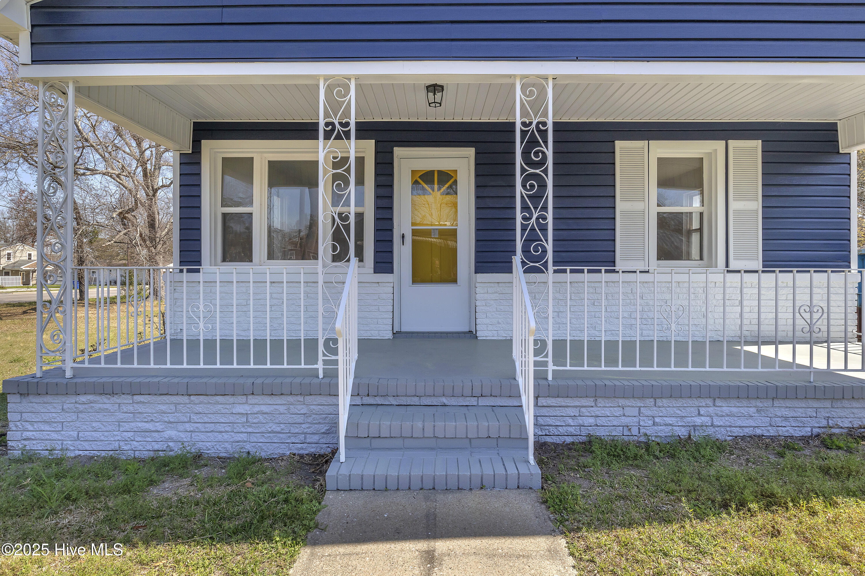 807 S 12th Street Property Photo 1