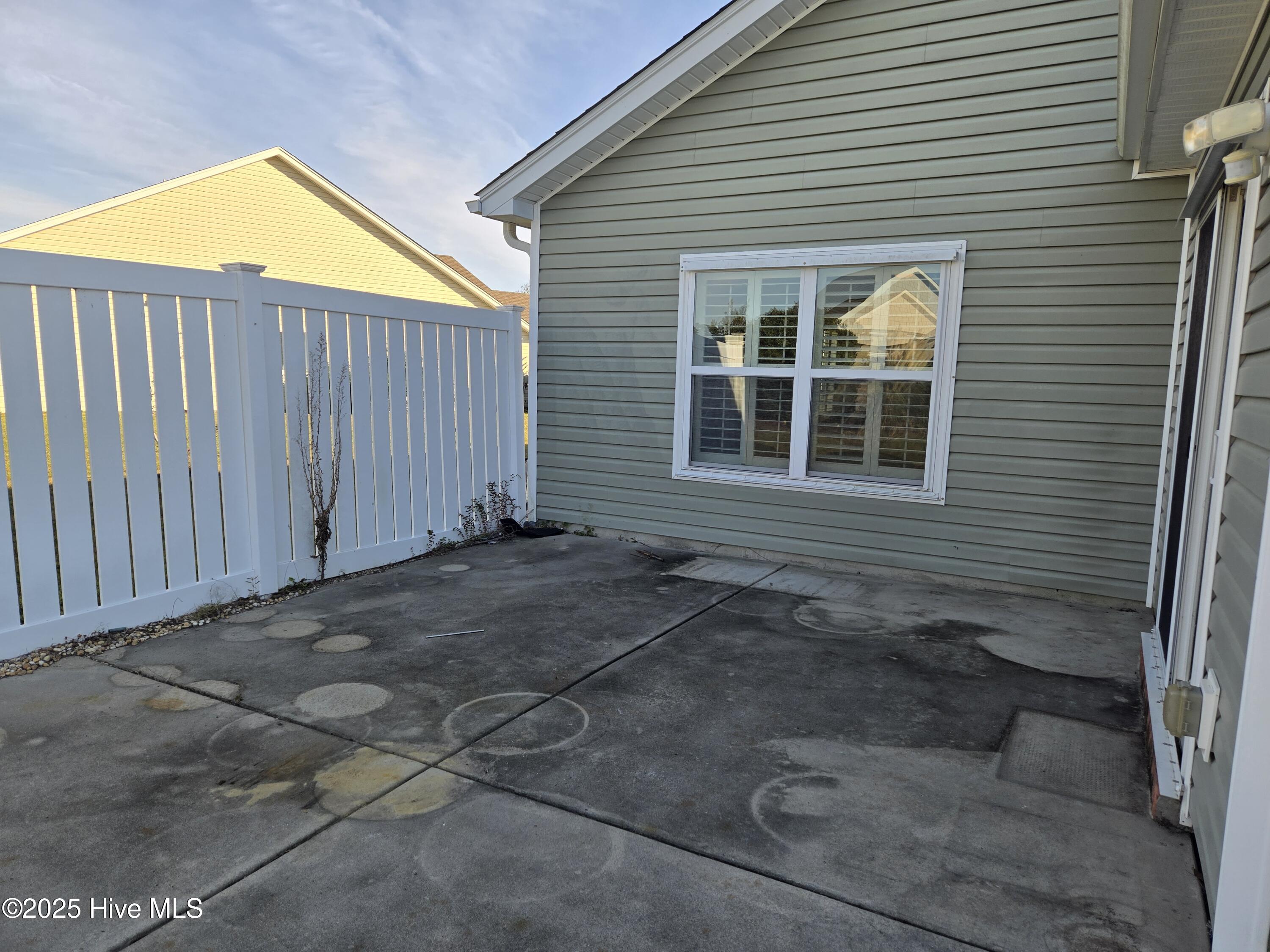 733 Heather Glen Lane Property Photo 23