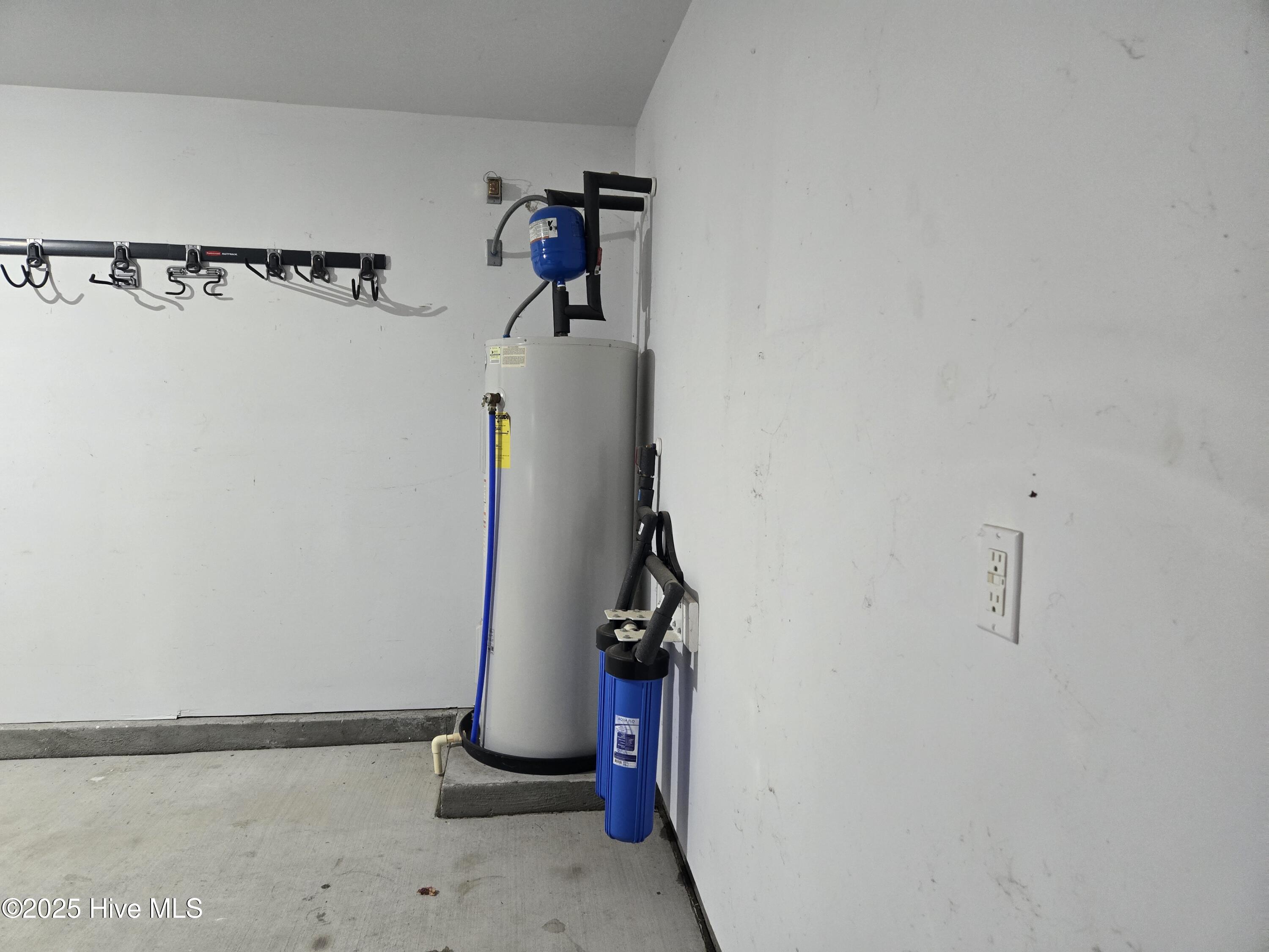 733 Heather Glen Lane Property Photo 30