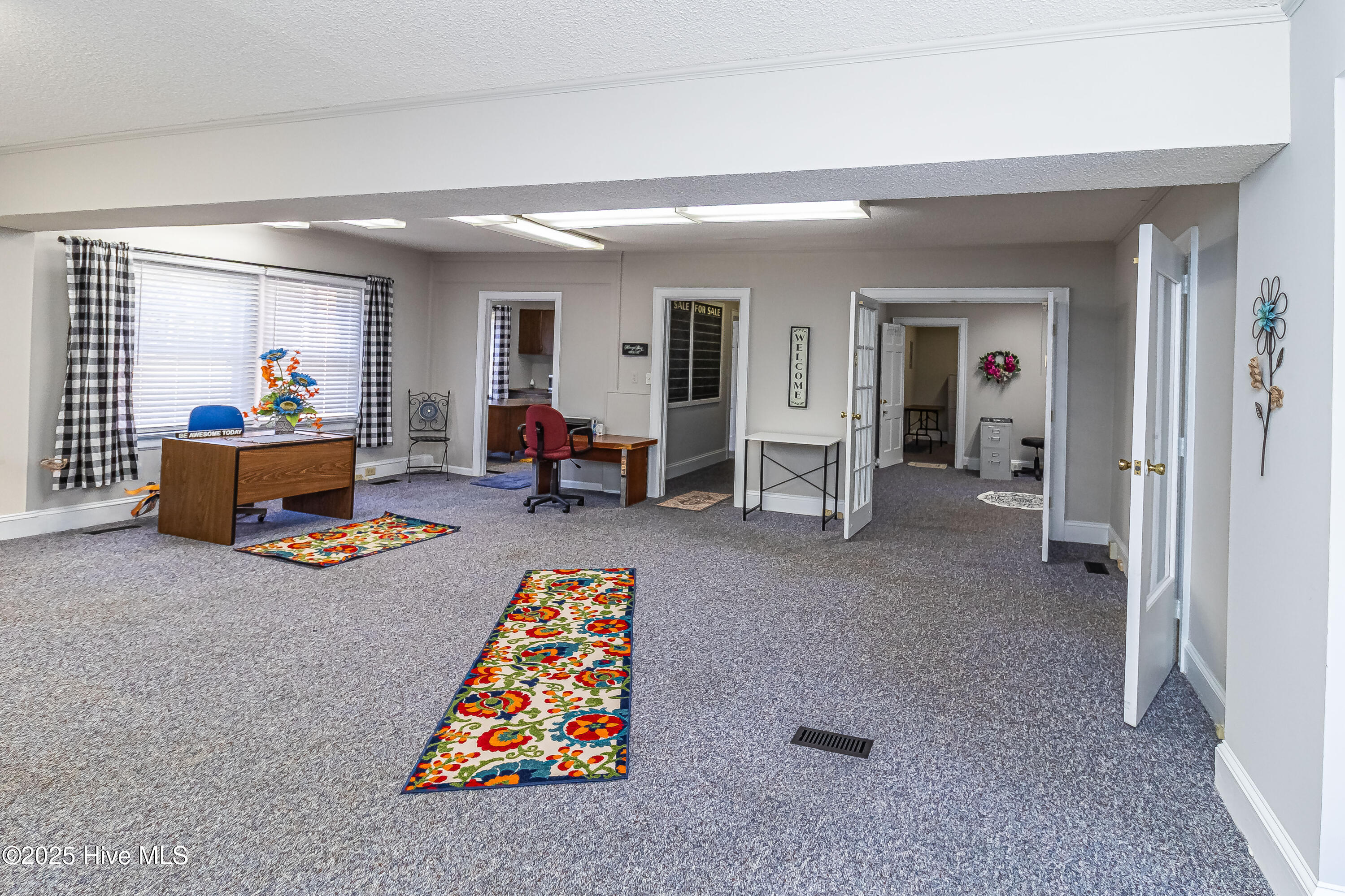 1505 E Ash Street Property Photo 9