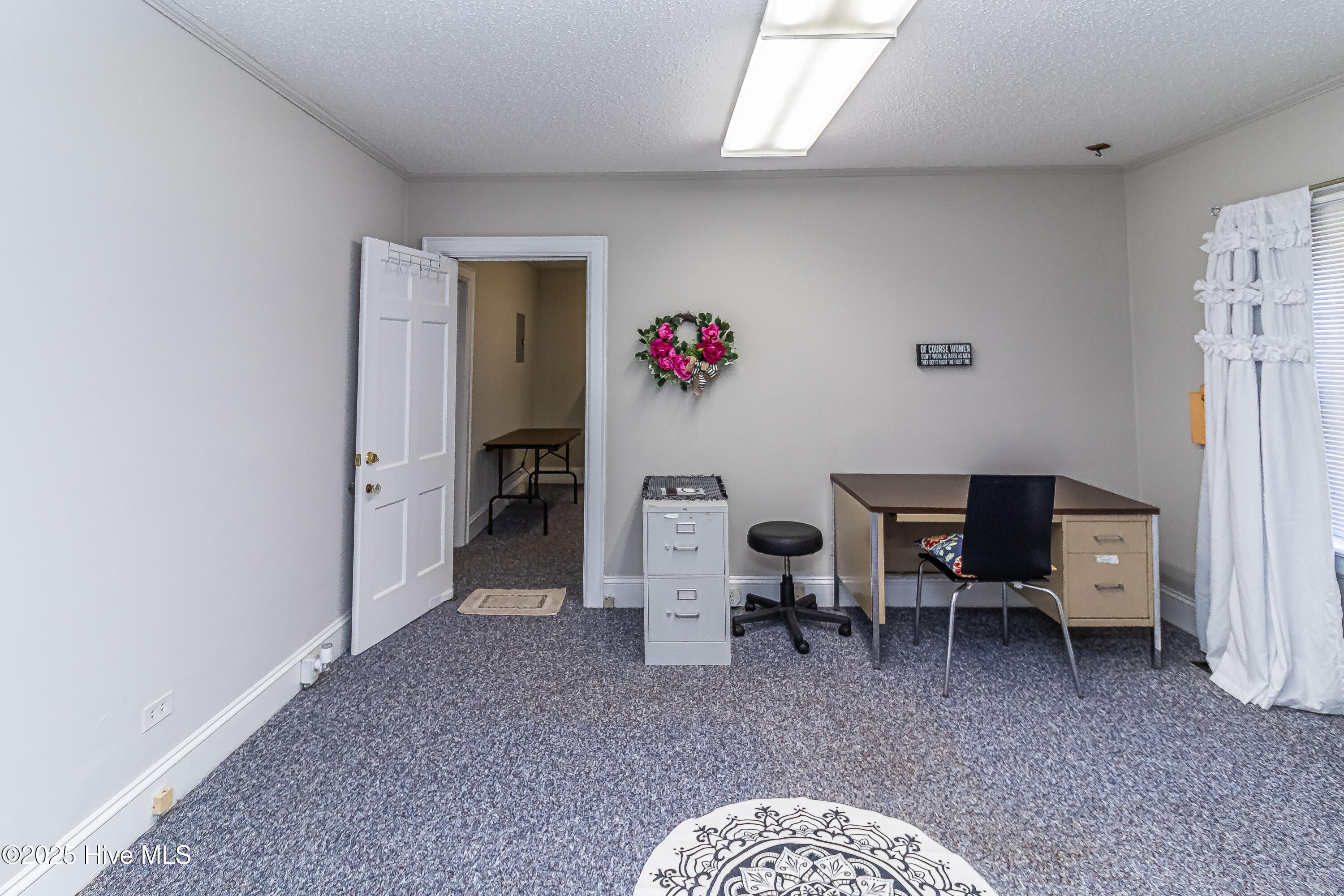 1505 E Ash Street Property Photo 12