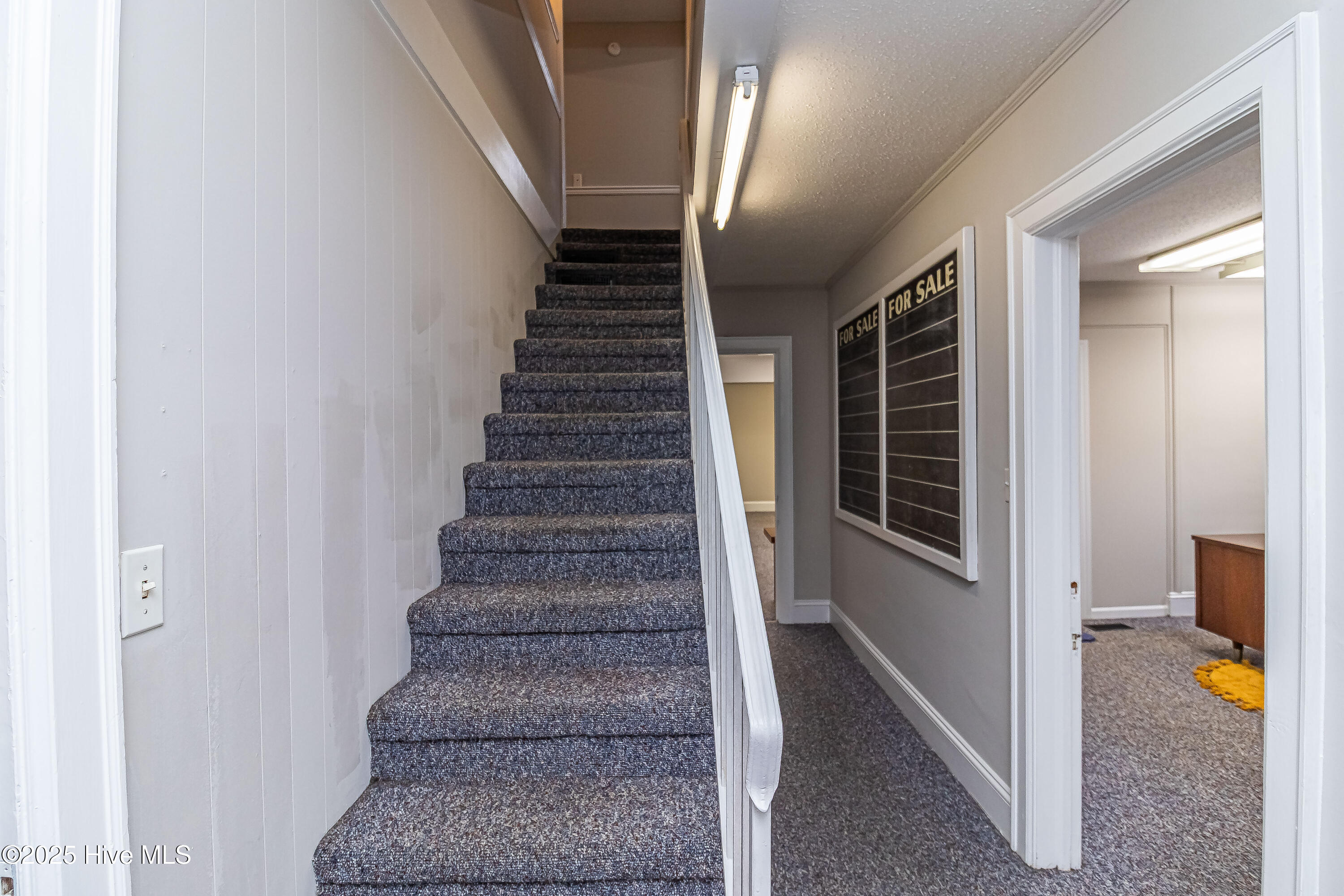 1505 E Ash Street Property Photo 25