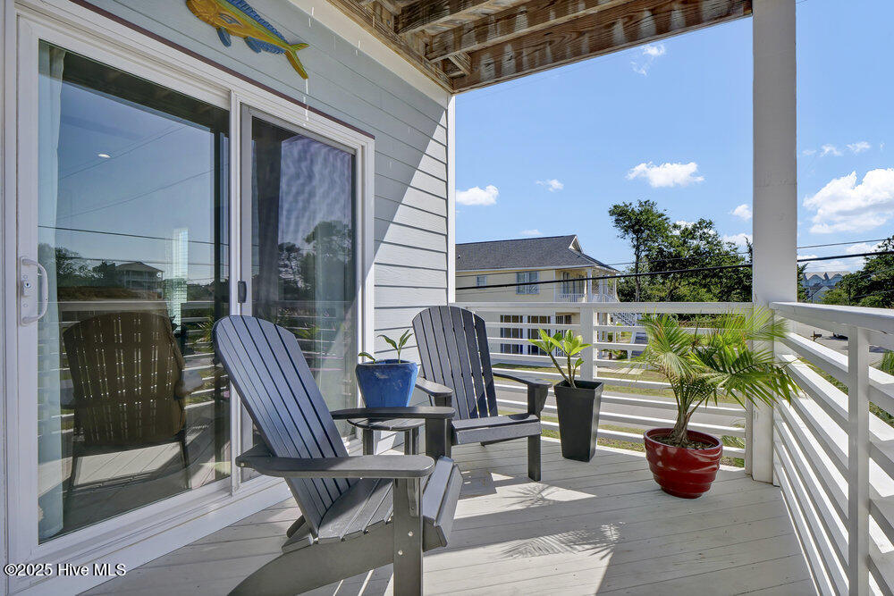 400 Sumter Avenue Property Photo 6