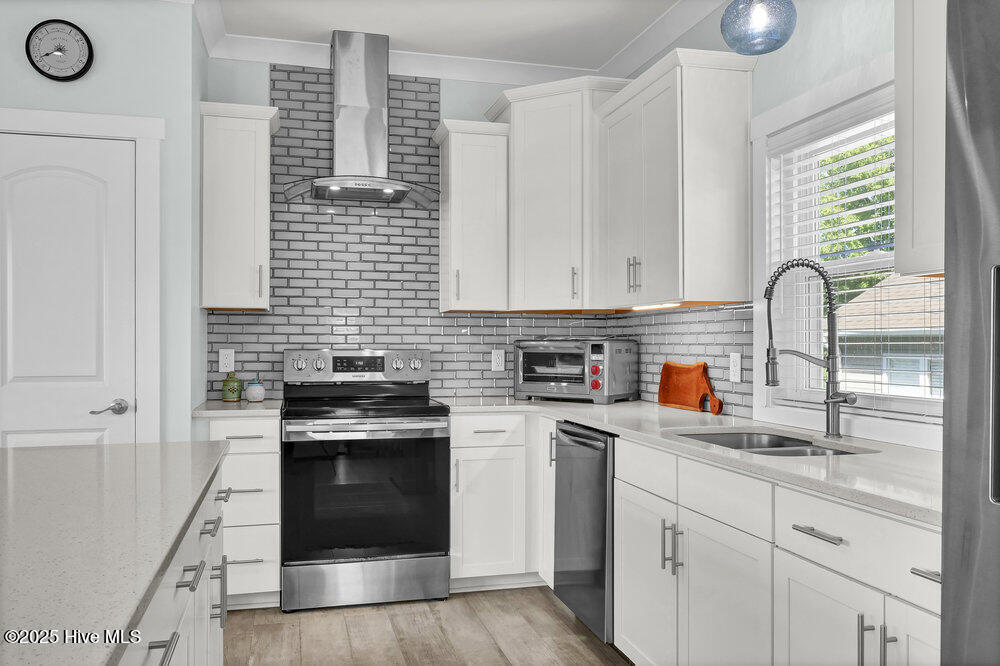 400 Sumter Avenue Property Photo 8