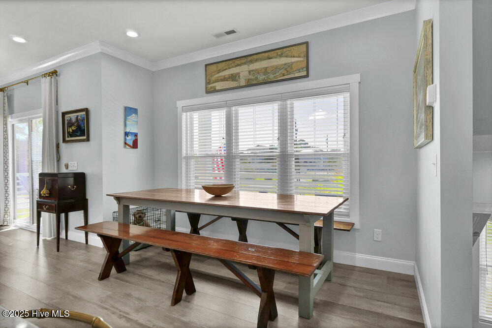 400 Sumter Avenue Property Photo 9